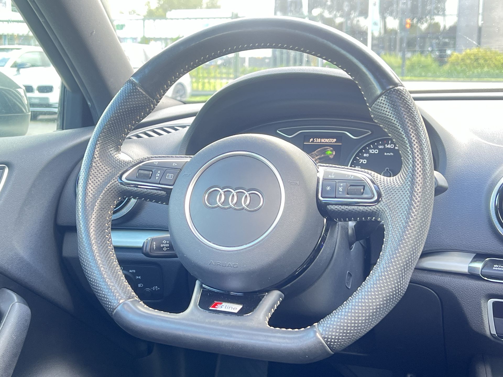 Foto van Audi A3 Sportback E-tron
