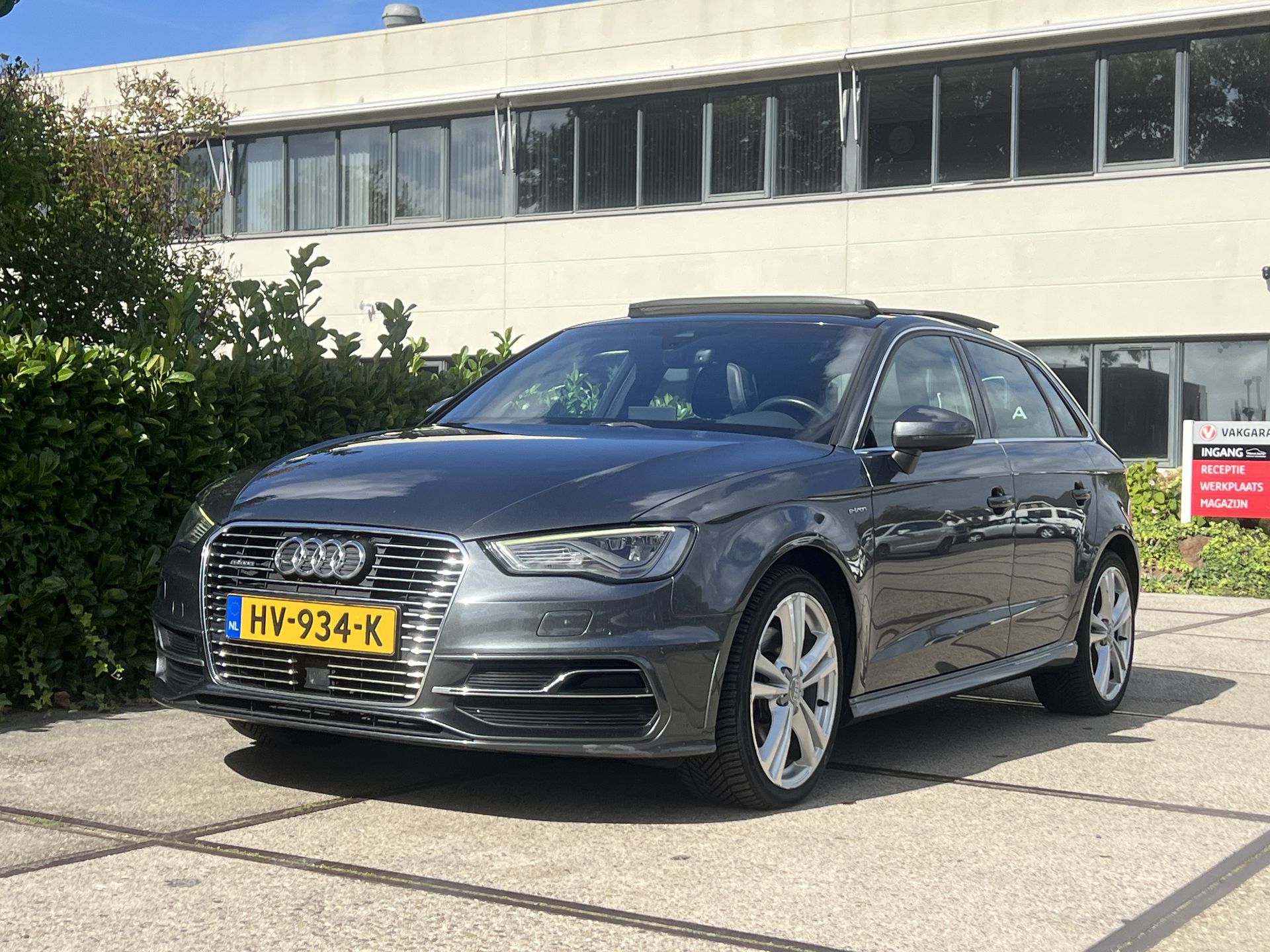 Audi A3 Sportback E-tron 1.4 e-tron PHEV Ambition Pro Line plus 2015 - voorkant