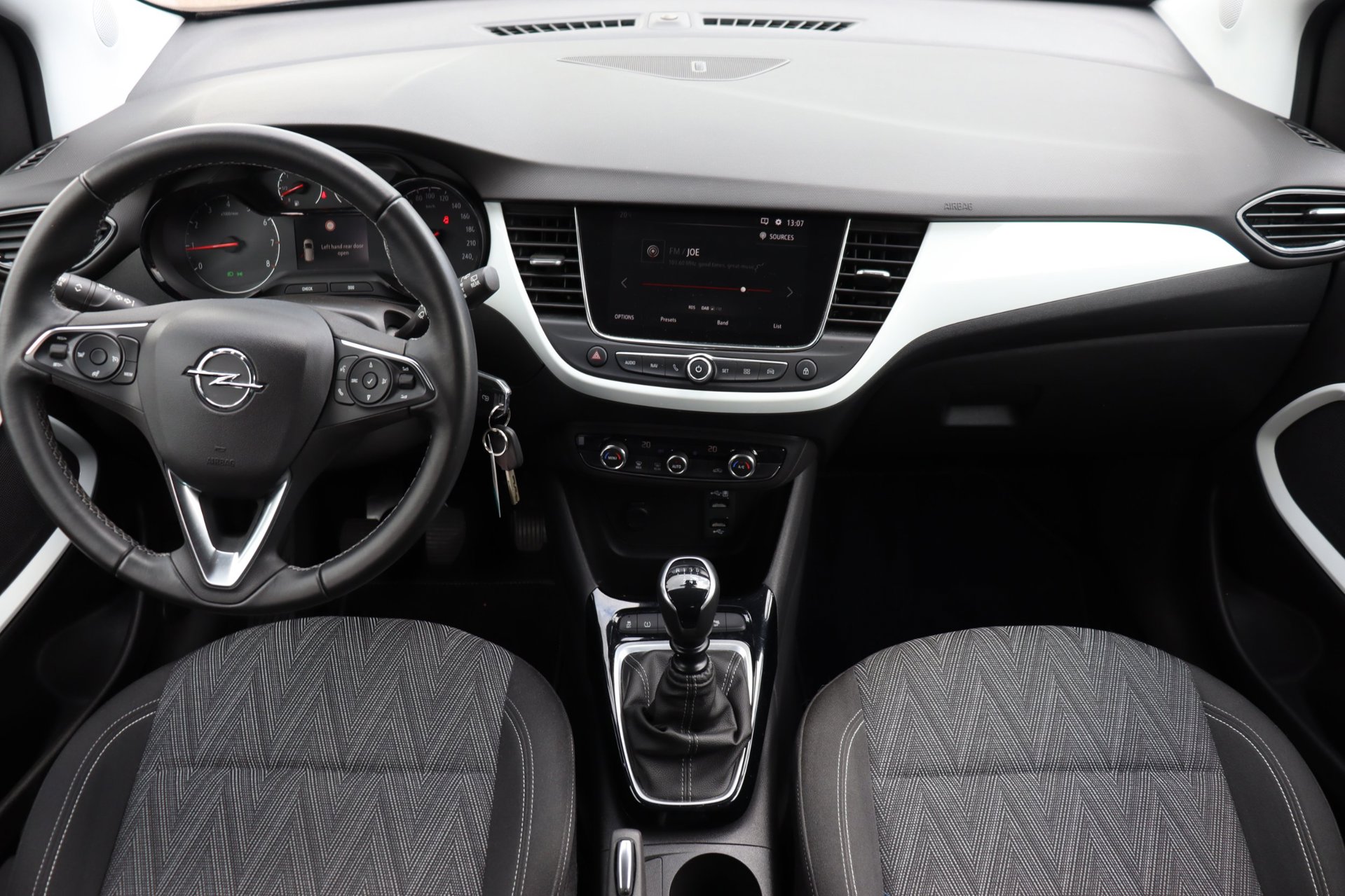 Foto van Opel Crossland X