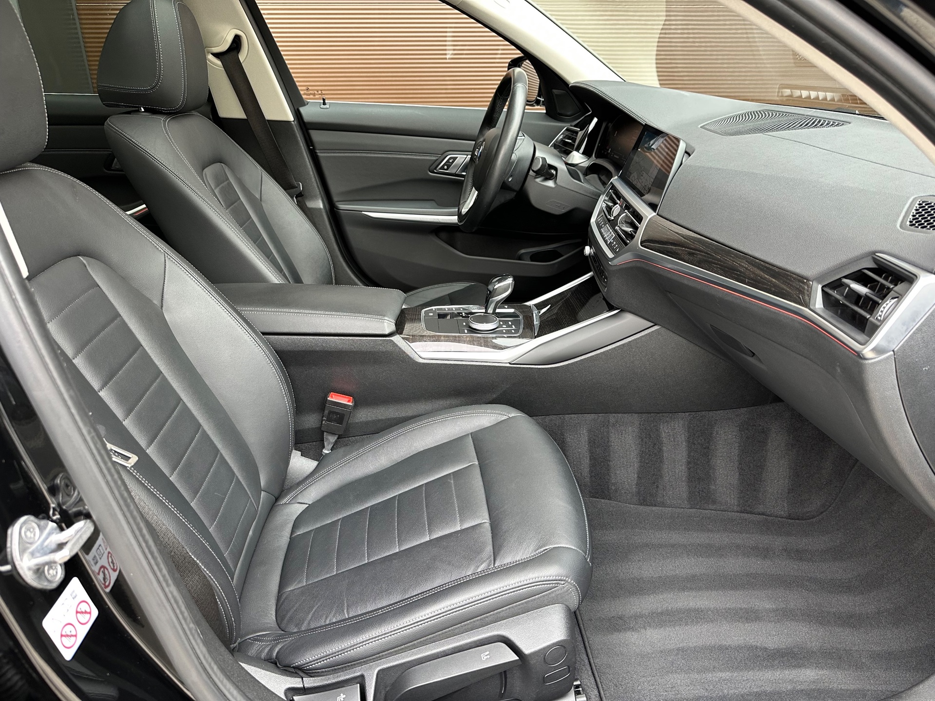 Foto van BMW 330i
