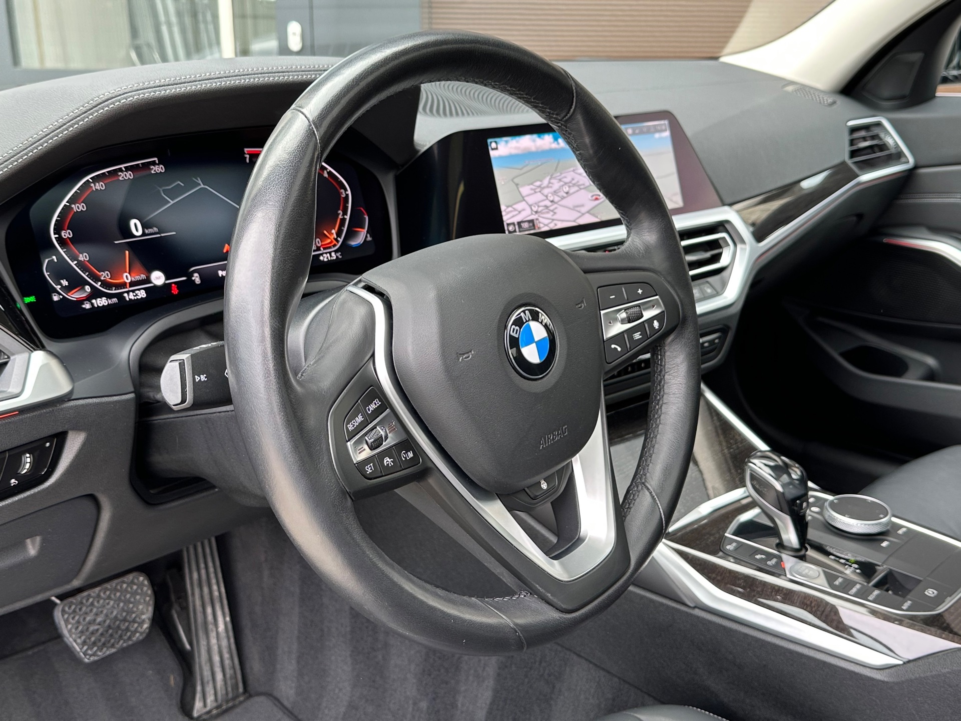 Foto van BMW 330i