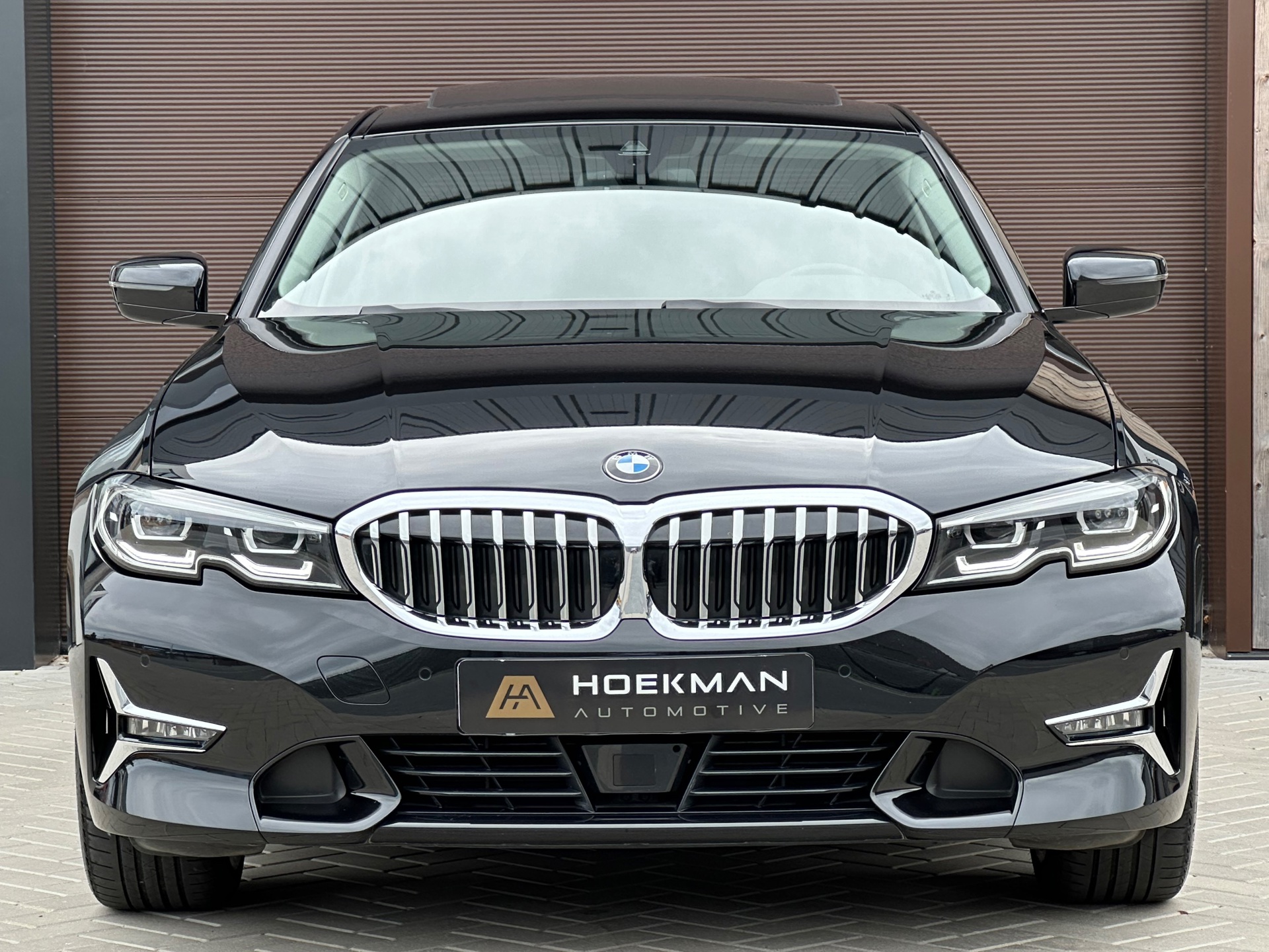Foto van BMW 330i