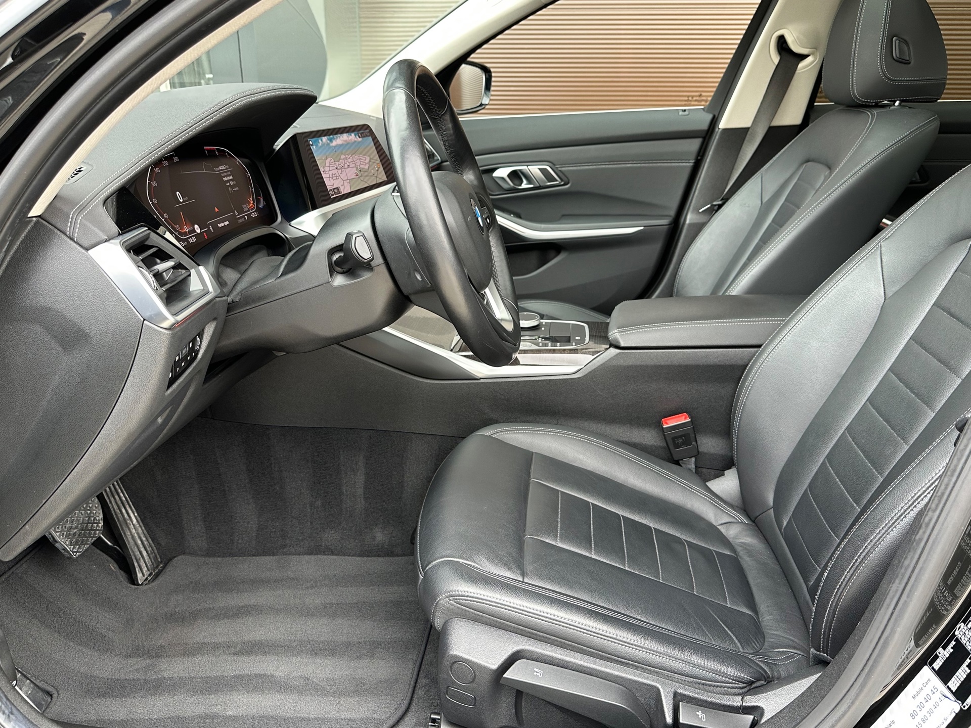 Foto van BMW 330i