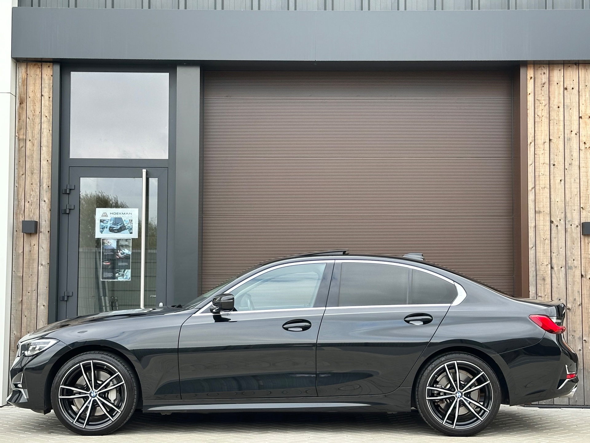 Foto van BMW 330i