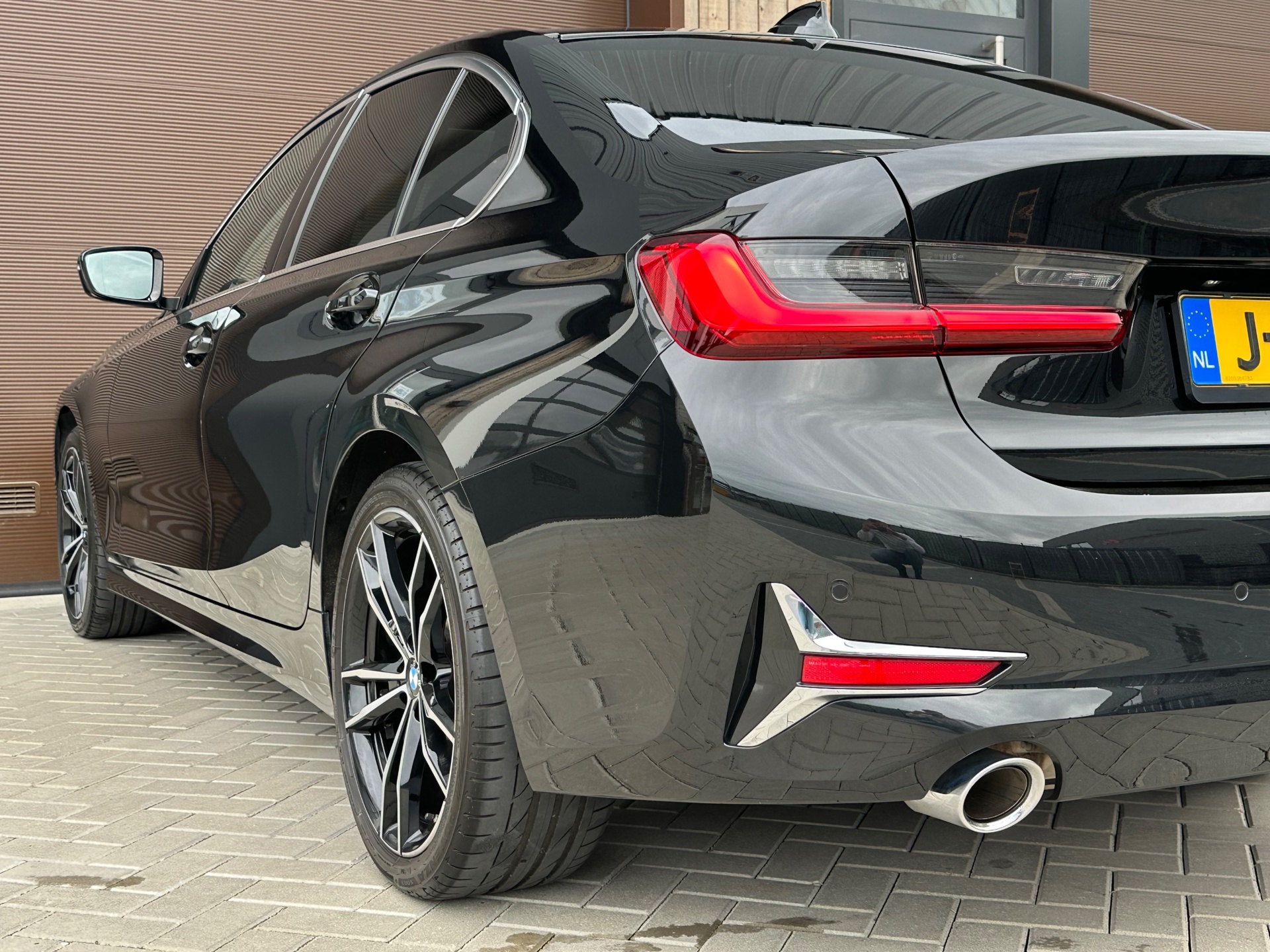 Foto van BMW 330i