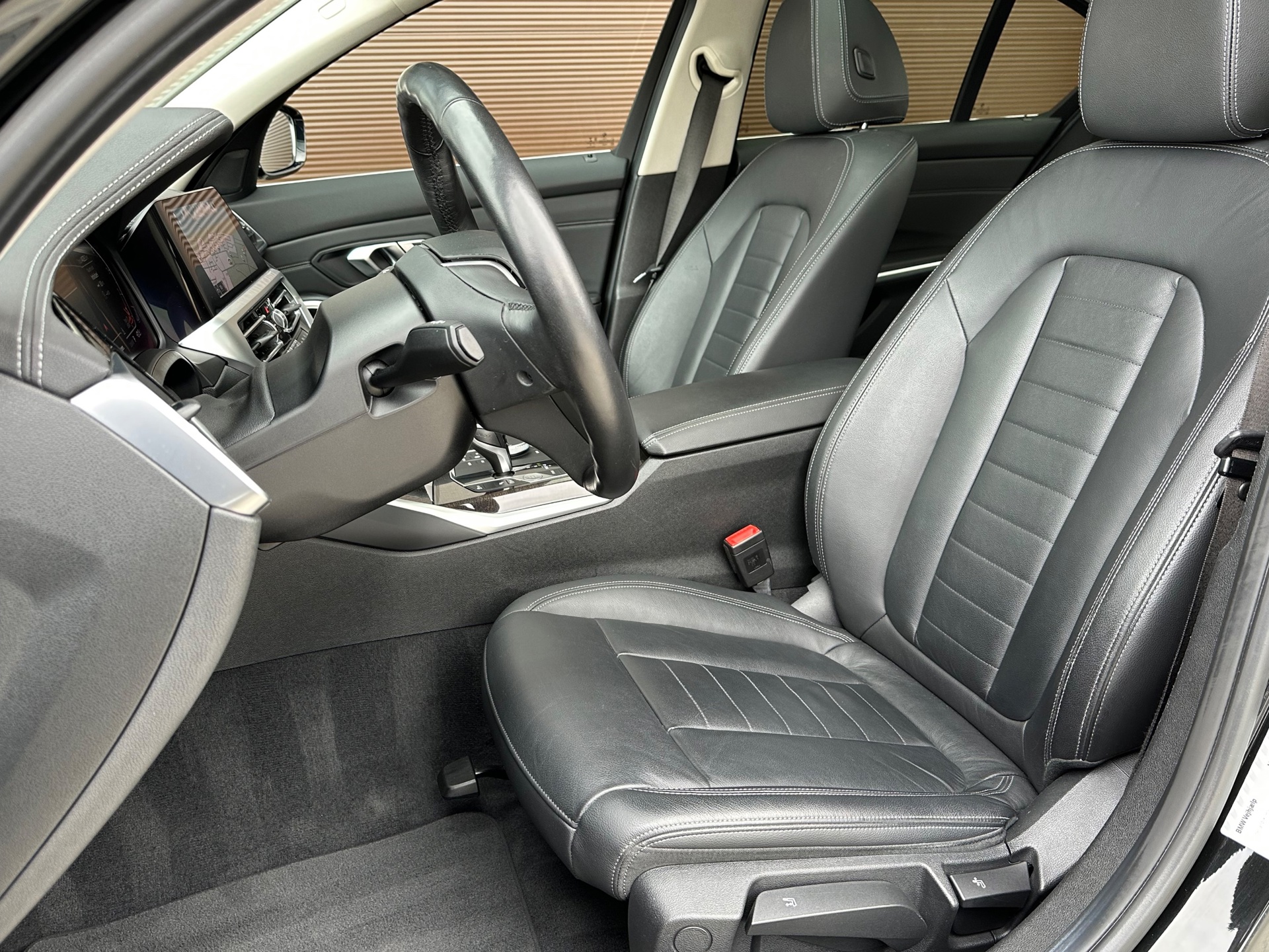 Foto van BMW 330i