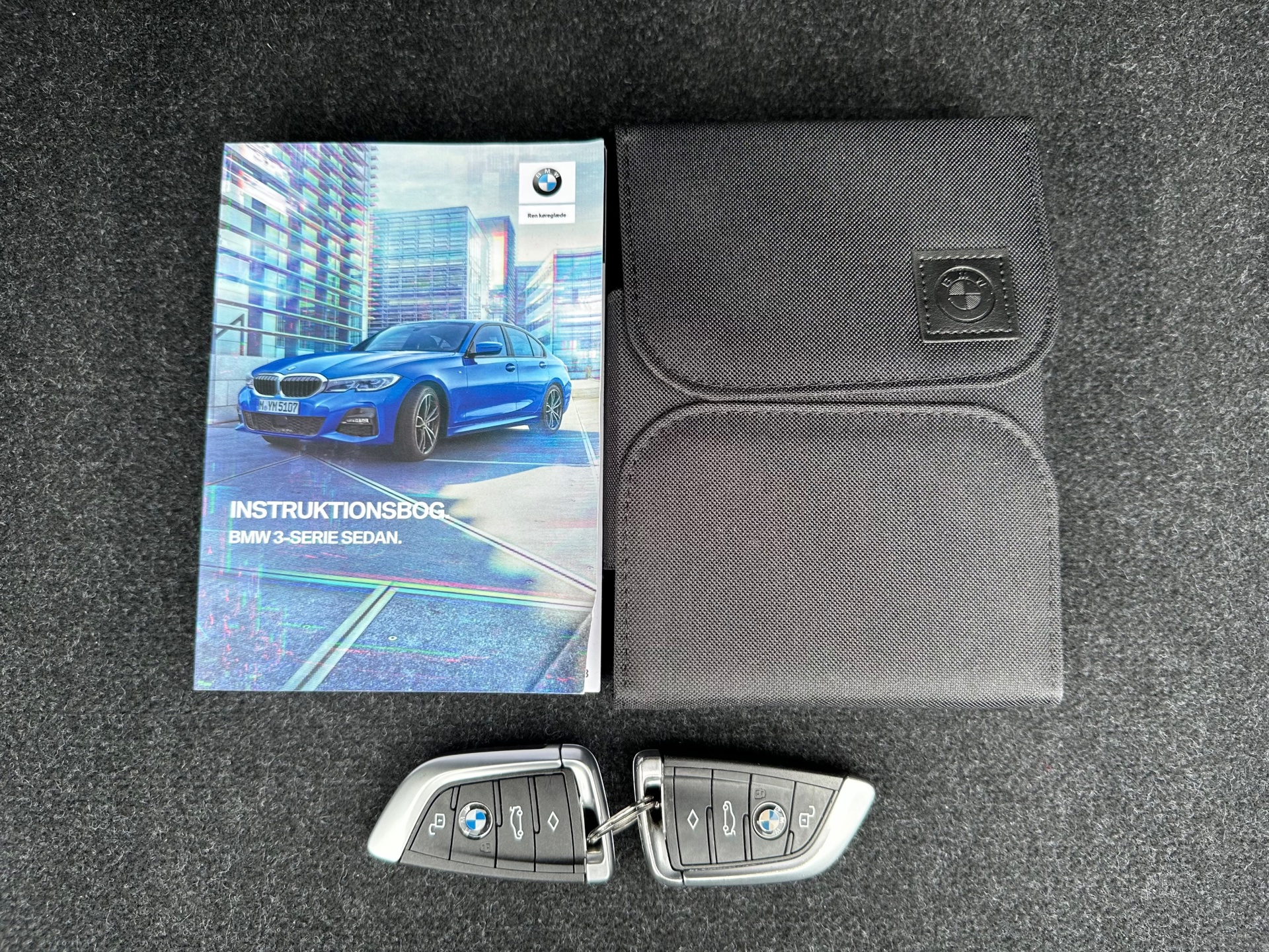 Foto van BMW 330i