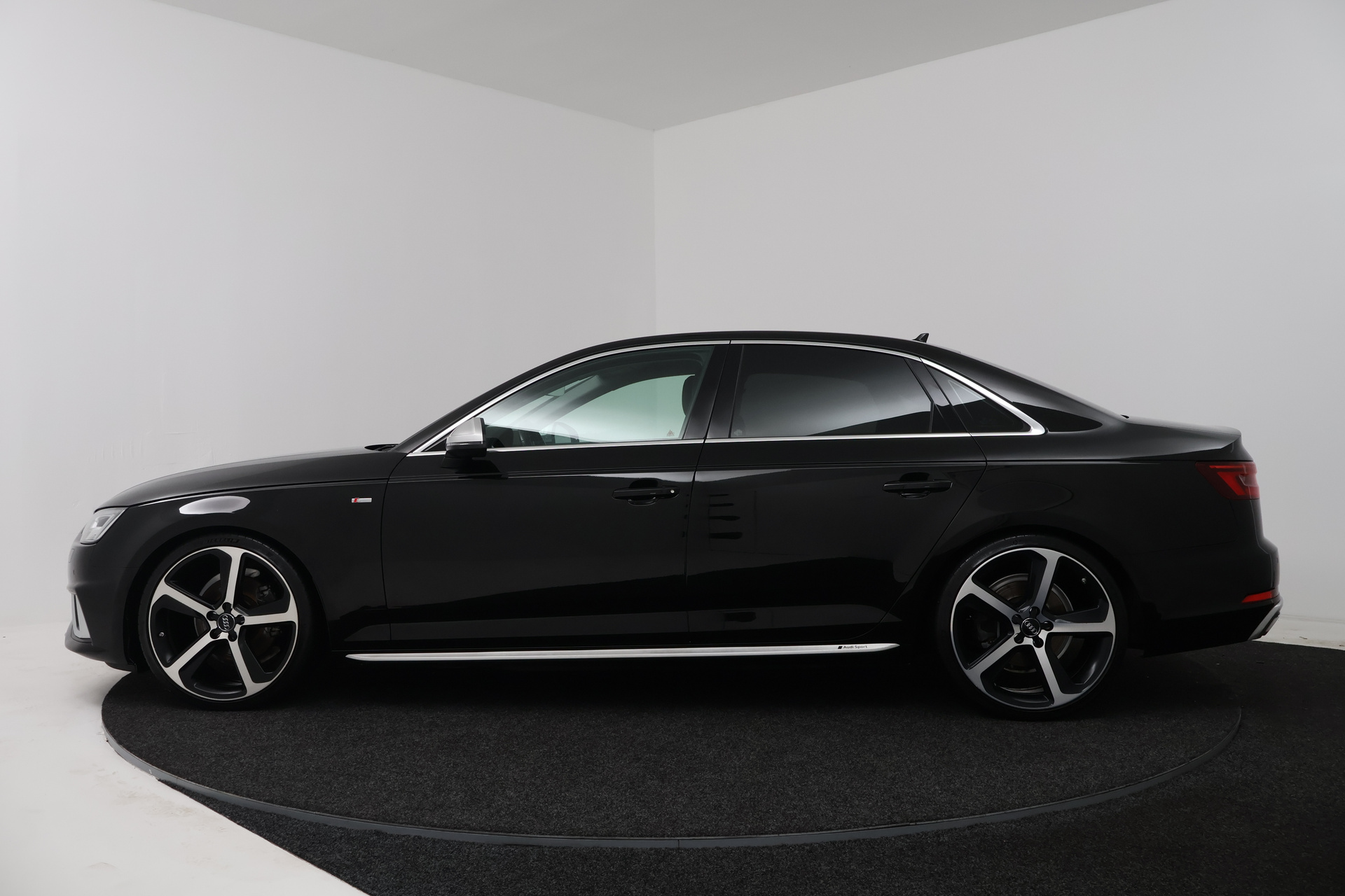 Foto van Audi A4 Limousine