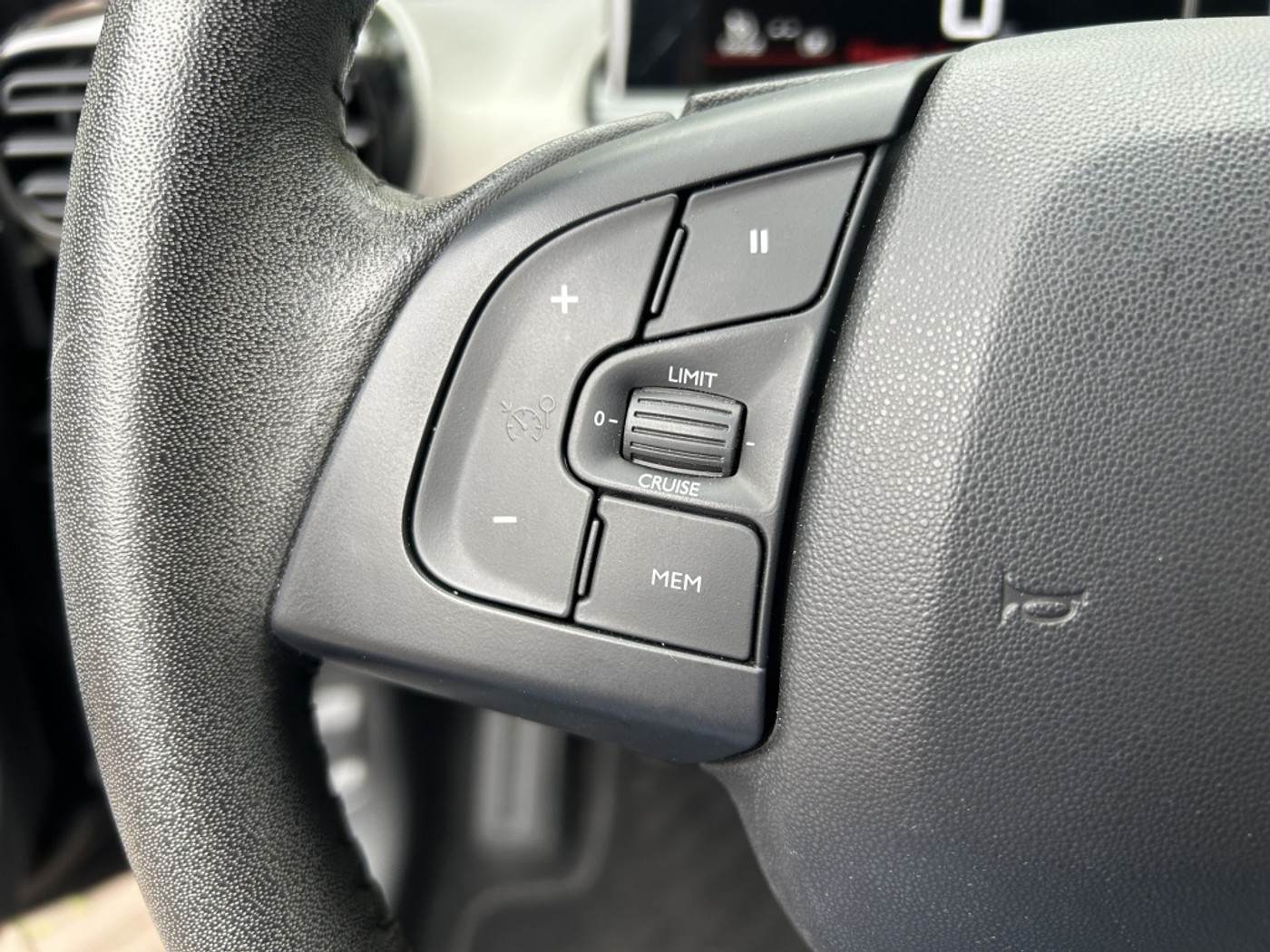 Foto van Citroen C4 Cactus