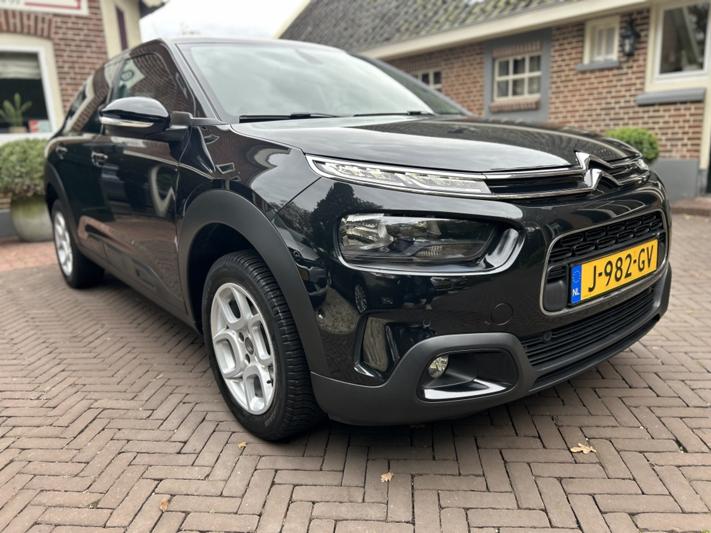 Foto van Citroen C4 Cactus