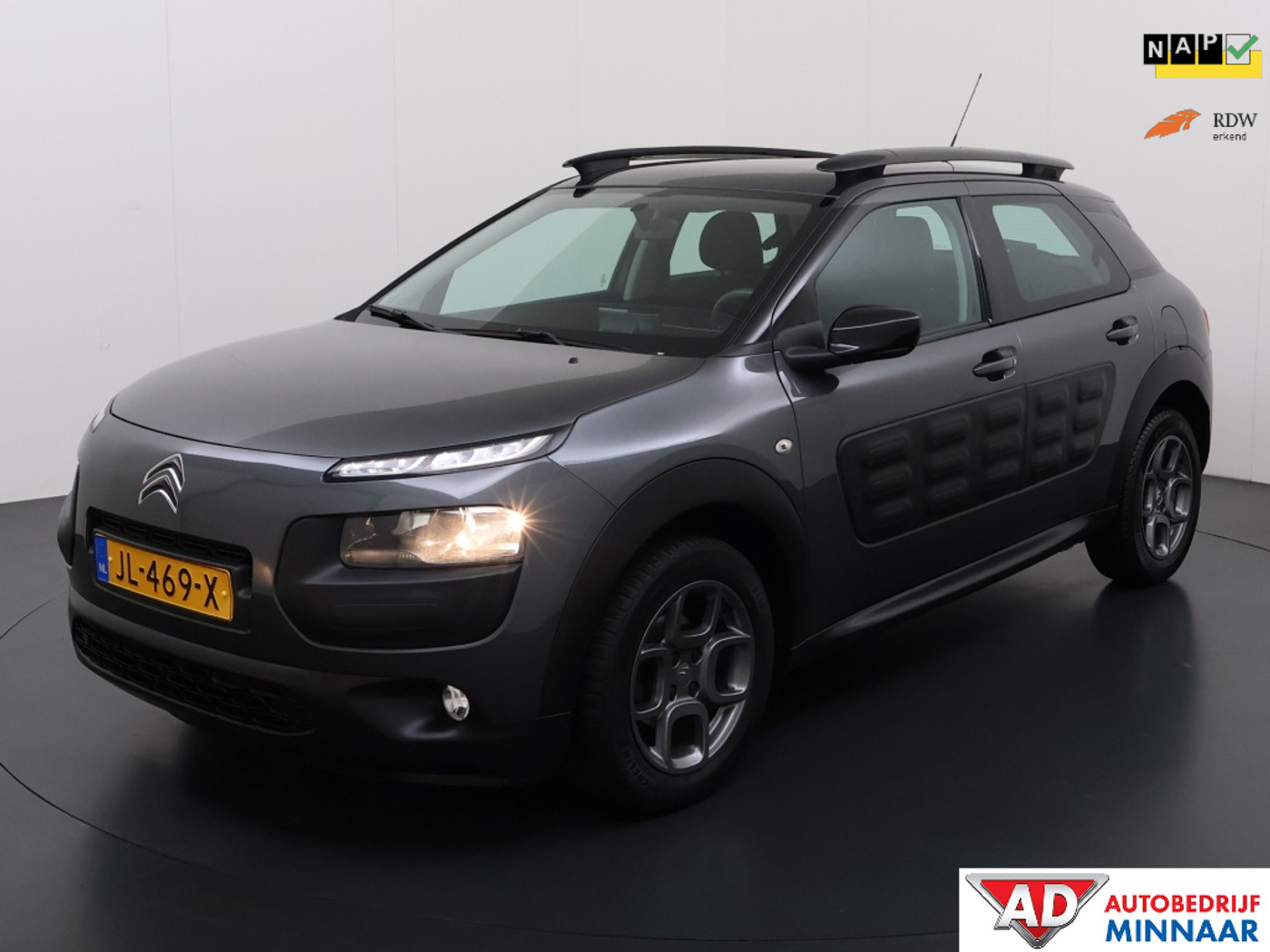 Citroen C4 Cactus 1.2 PureTech Feel | Carplay | multimedia | Cruise control | blue 2016 - voorkant