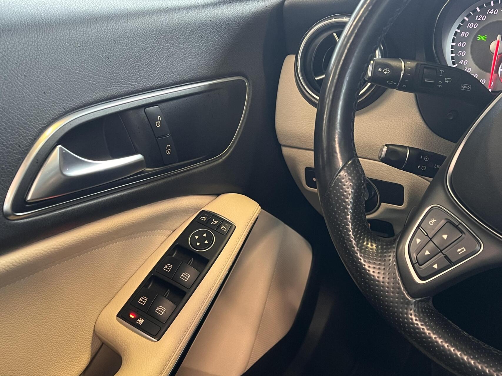 Foto van Mercedes-Benz Cla 180