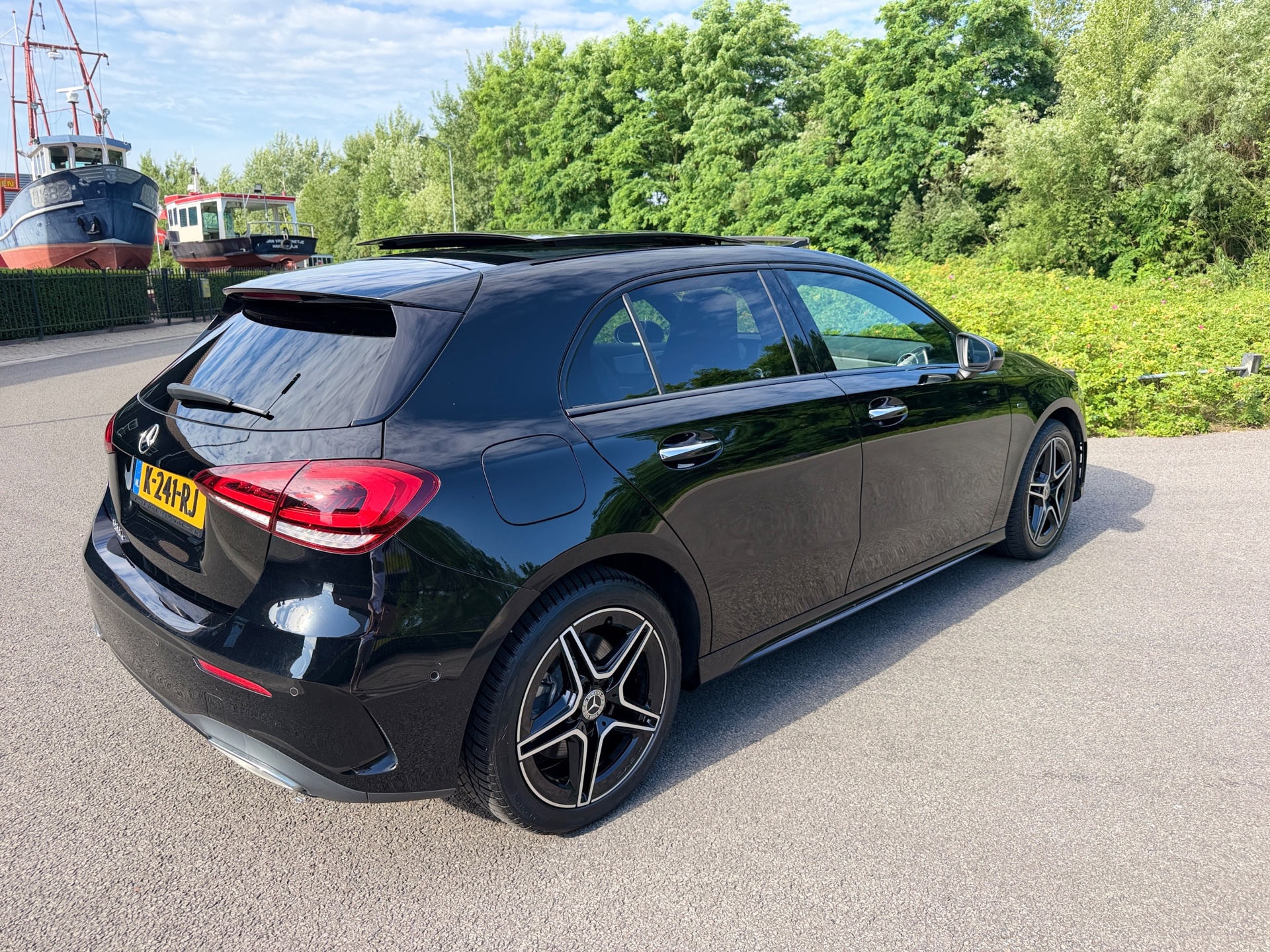 Foto van Mercedes-Benz A 250 E