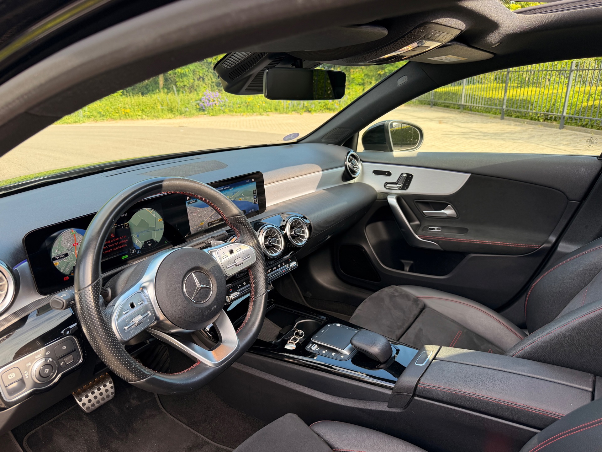 Foto van Mercedes-Benz A 250 E