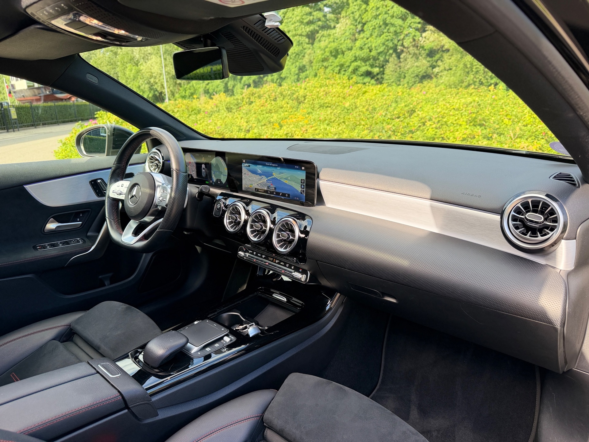 Foto van Mercedes-Benz A 250 E
