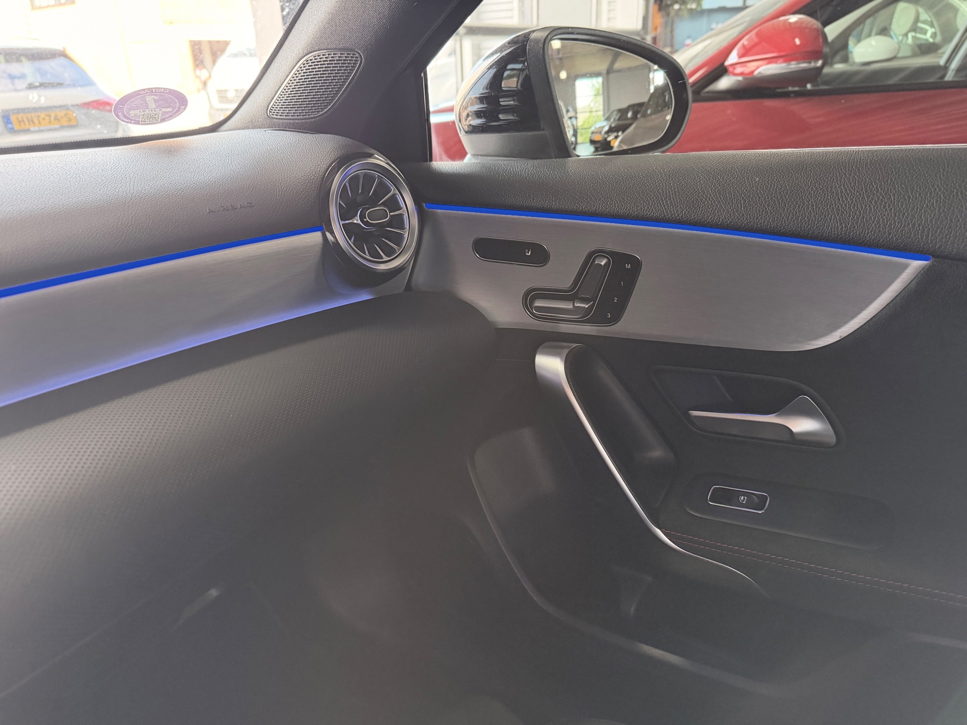 Foto van Mercedes-Benz A 250 E