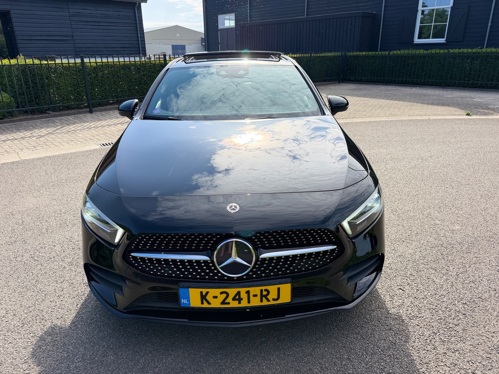 Foto van Mercedes-Benz A 250 E