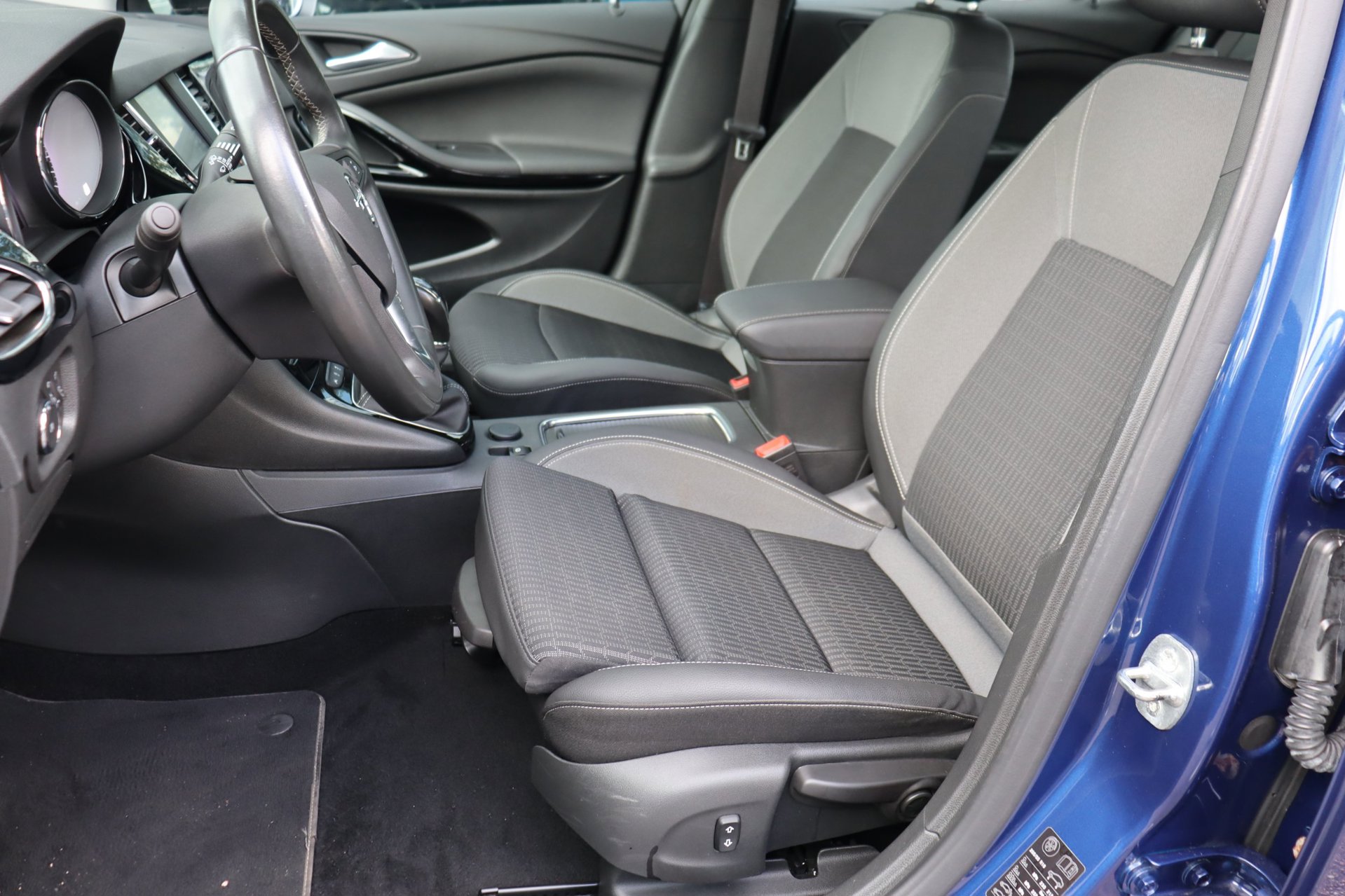 Foto van Opel Astra+