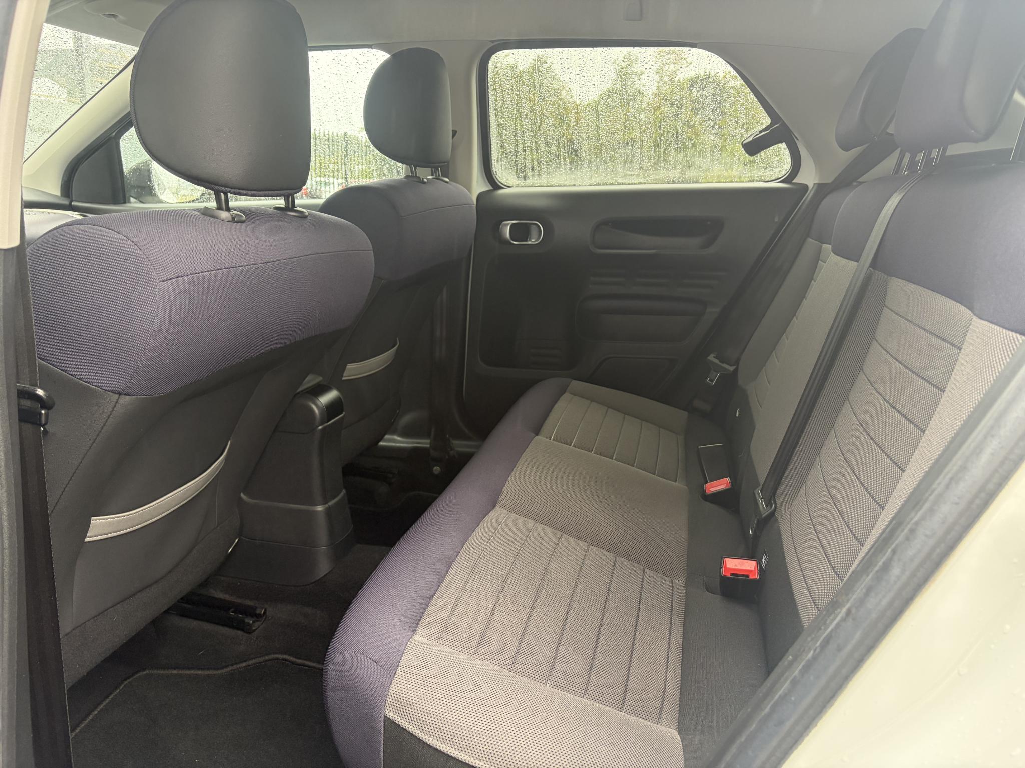 Foto van Citroen C4 Cactus