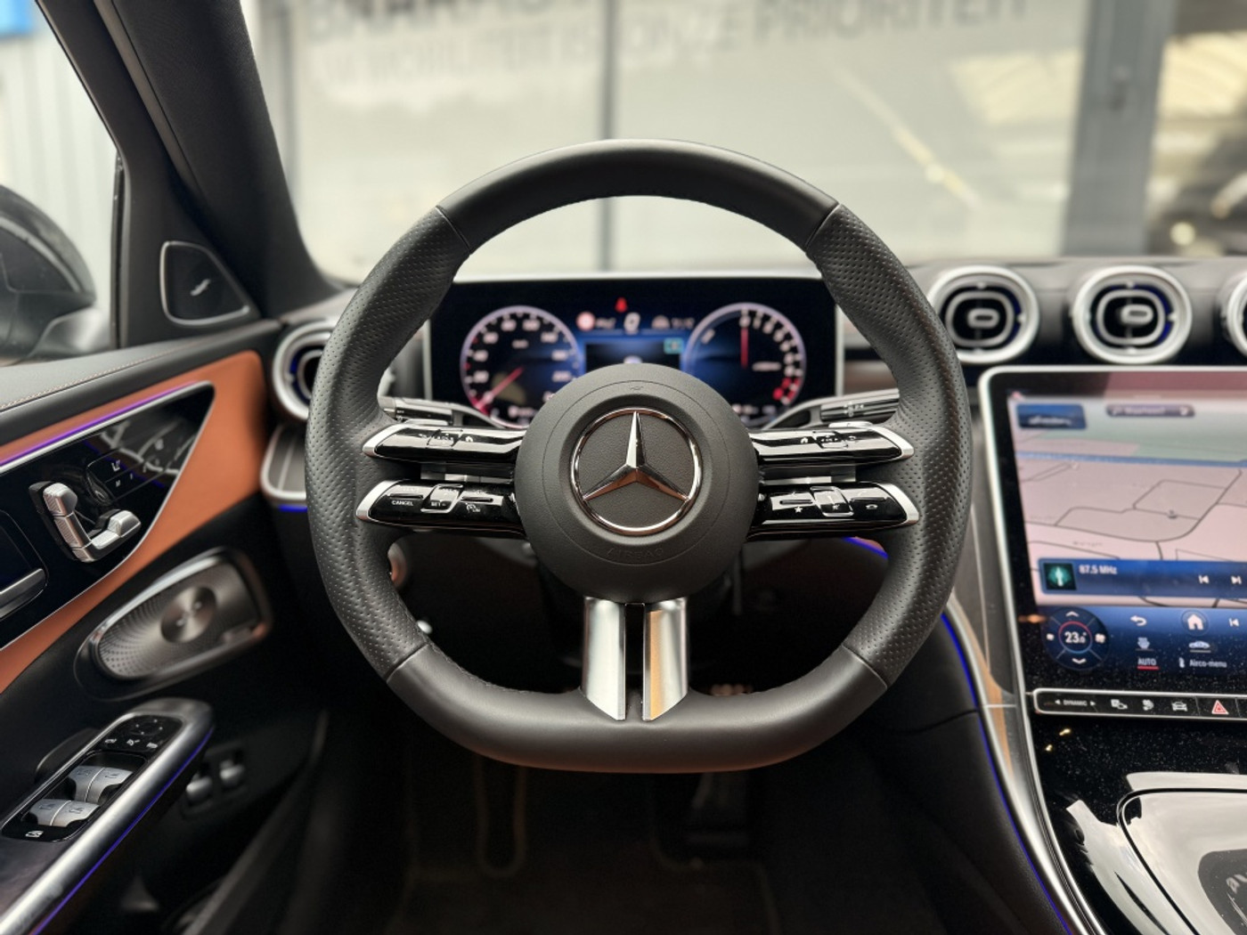 Foto van Mercedes-Benz C 300 E