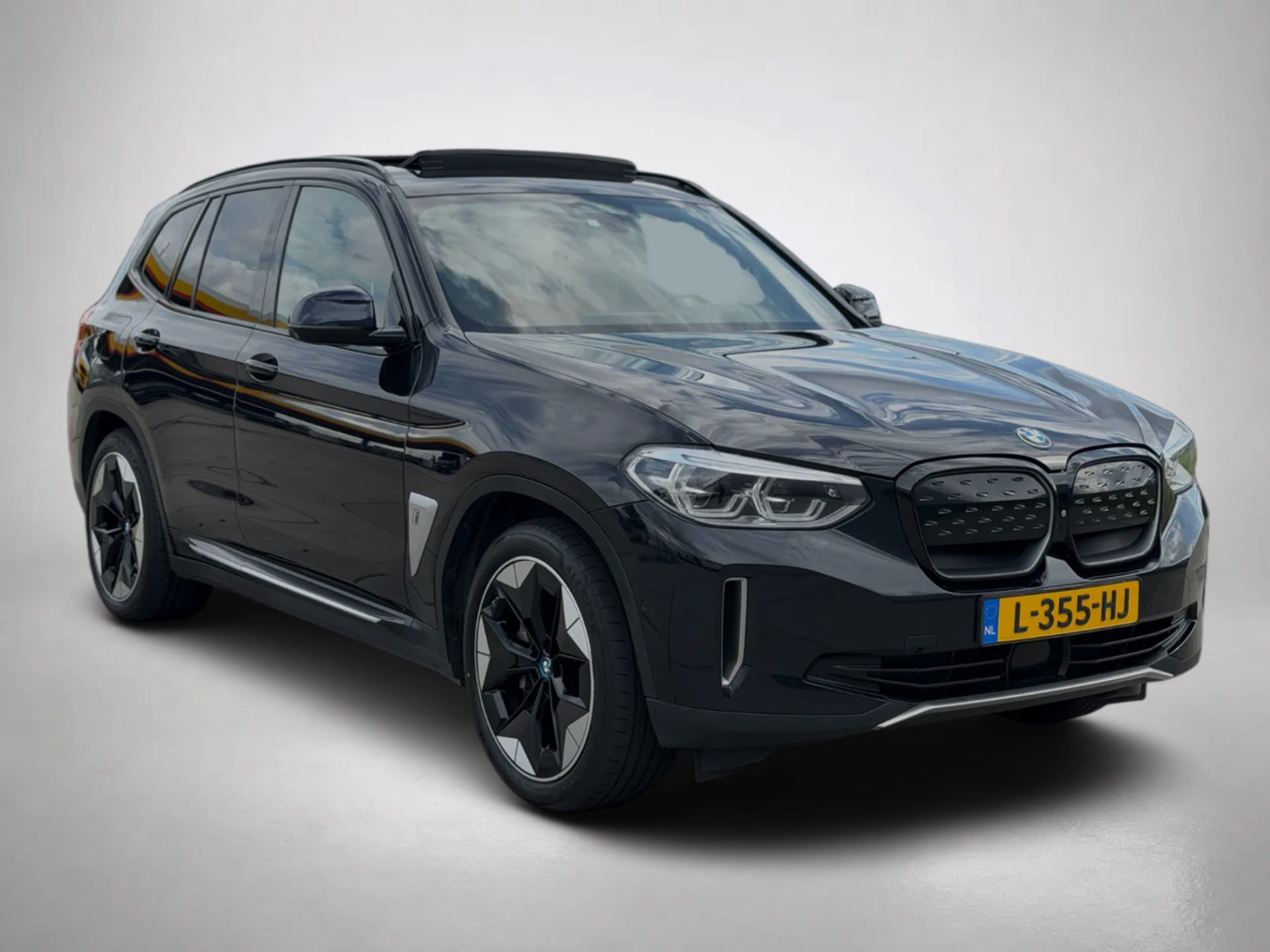 Foto van BMW Ix3