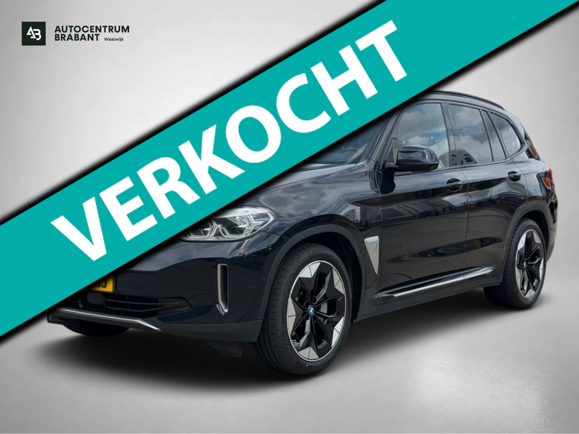 BMW Ix3 High Executive 80 kWh M-pakket (1e eig, NL-auto, Dealer OnderH, Panoramadak, Navi Pro, Camera, H&K, Autopilot,StoelV, Etc) 2021 - voorkant