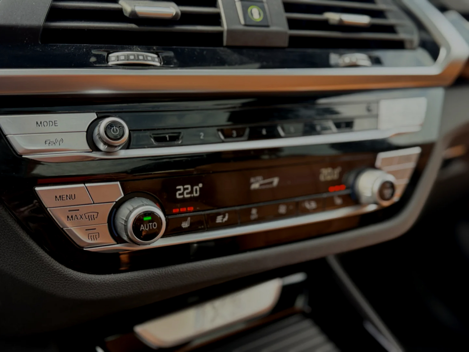 Foto van BMW Ix3