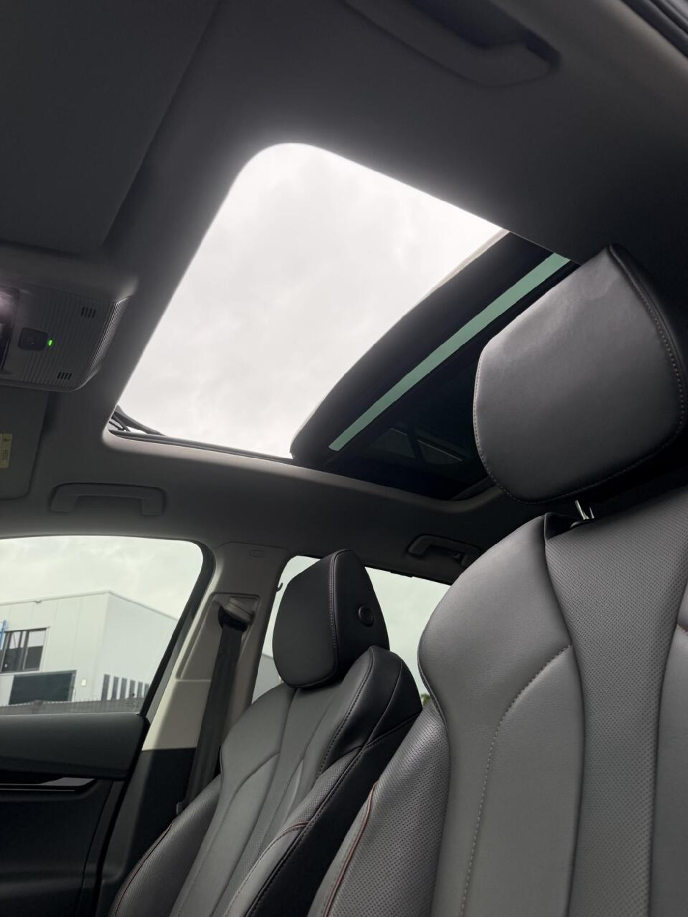 Foto van Skoda Enyaq 80