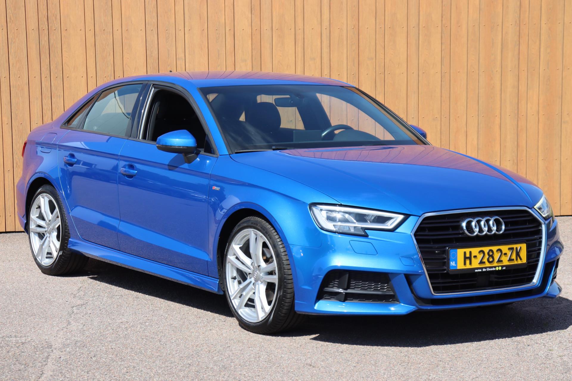 Foto van Audi A3 Limousine