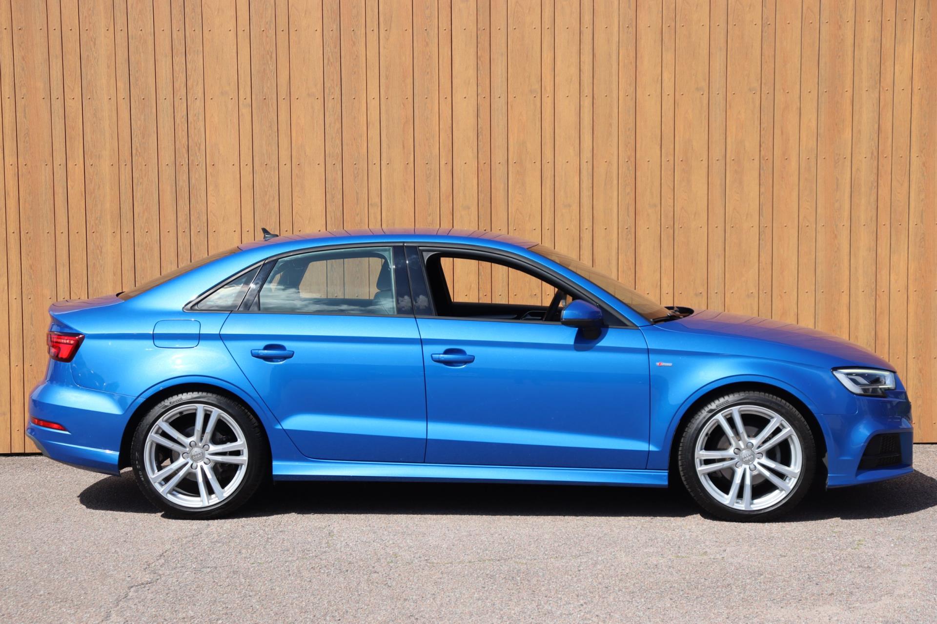 Foto van Audi A3 Limousine