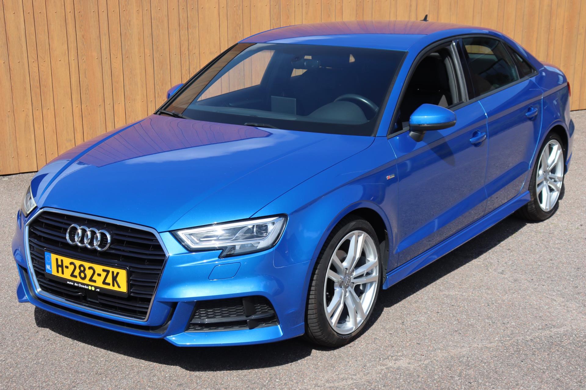 Foto van Audi A3 Limousine