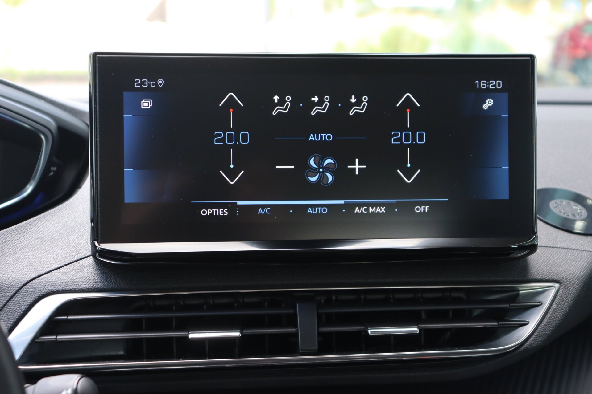 Foto van Peugeot 5008