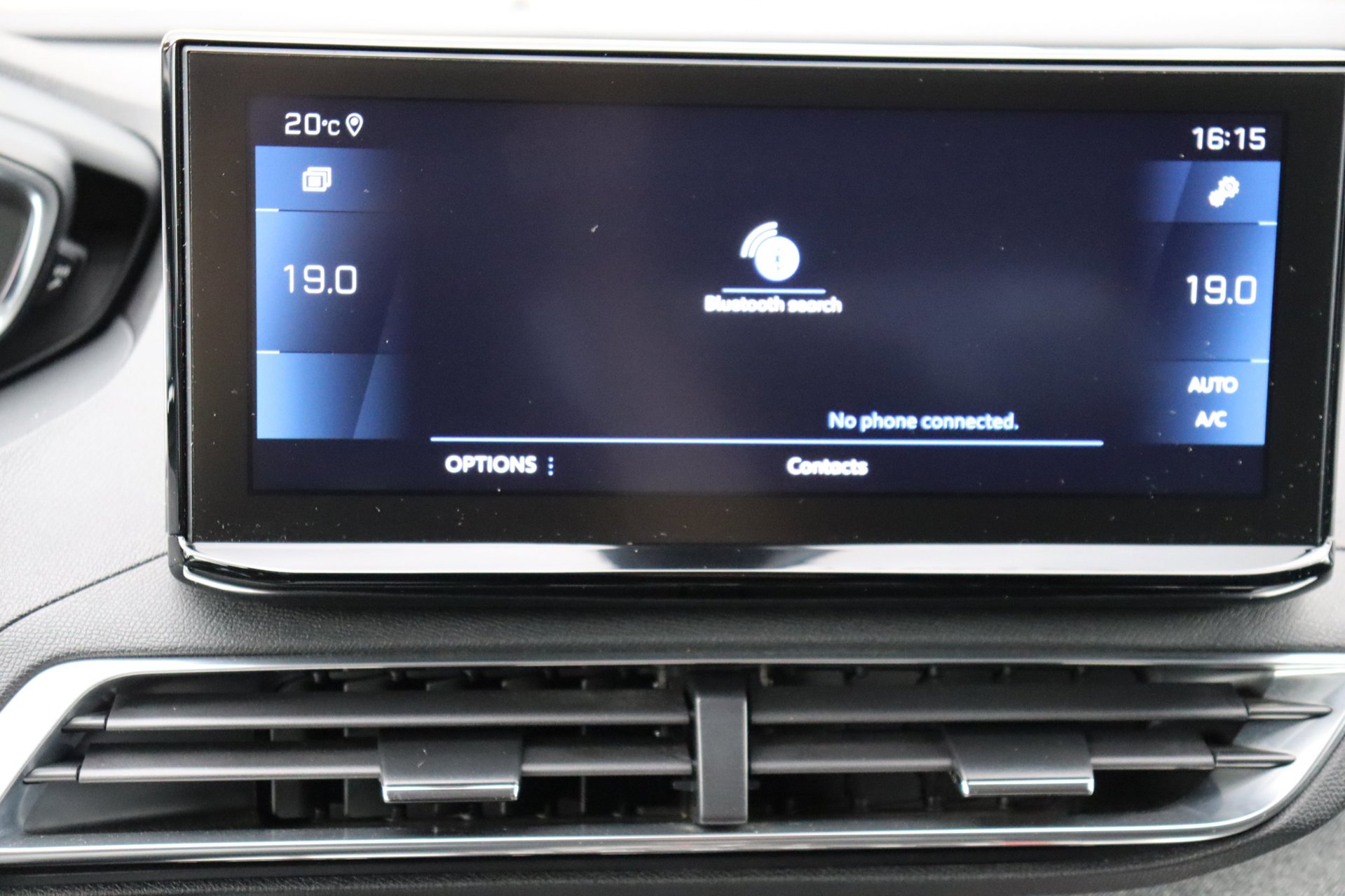Foto van Peugeot 5008