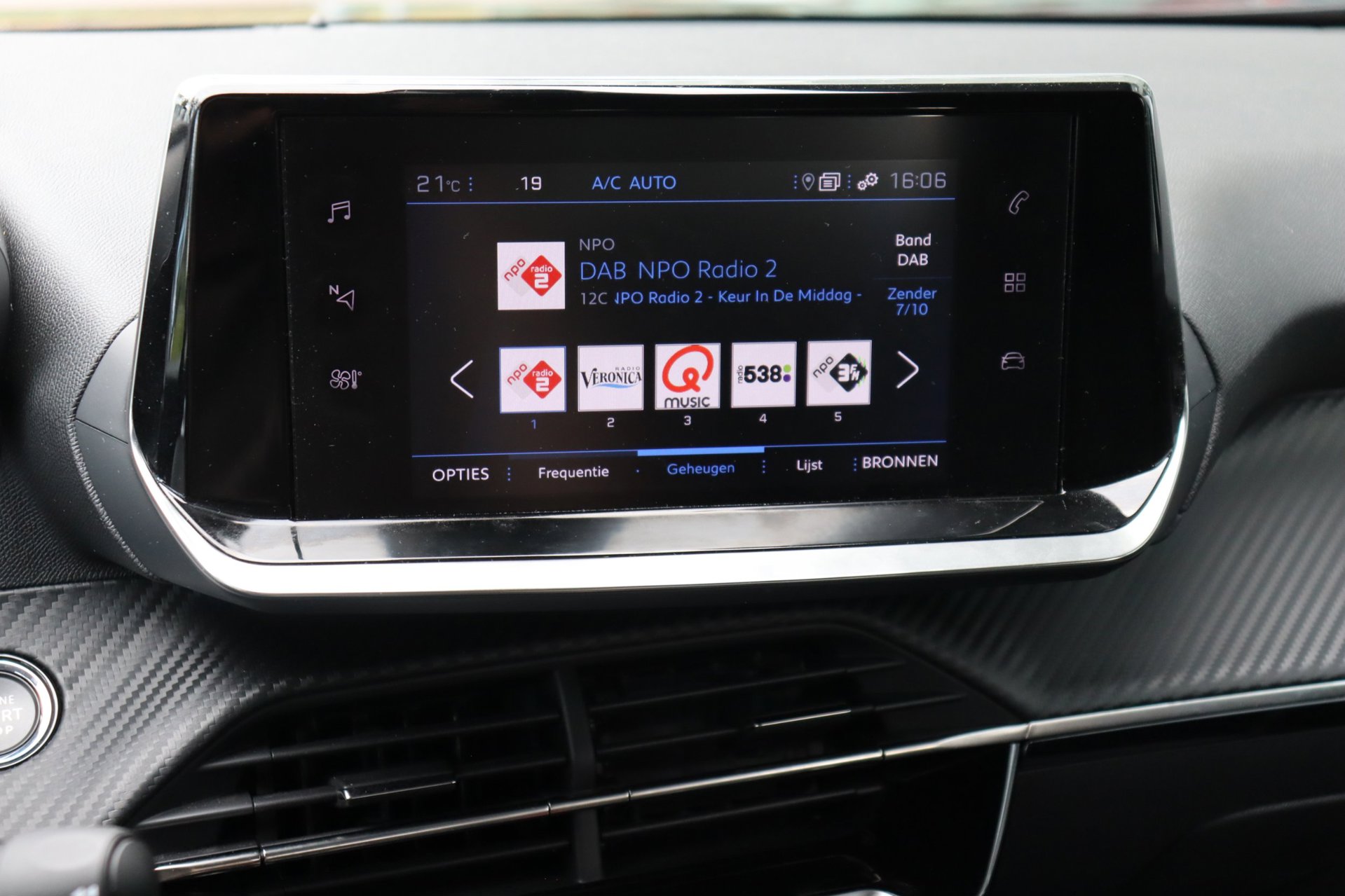 Foto van Peugeot 2008
