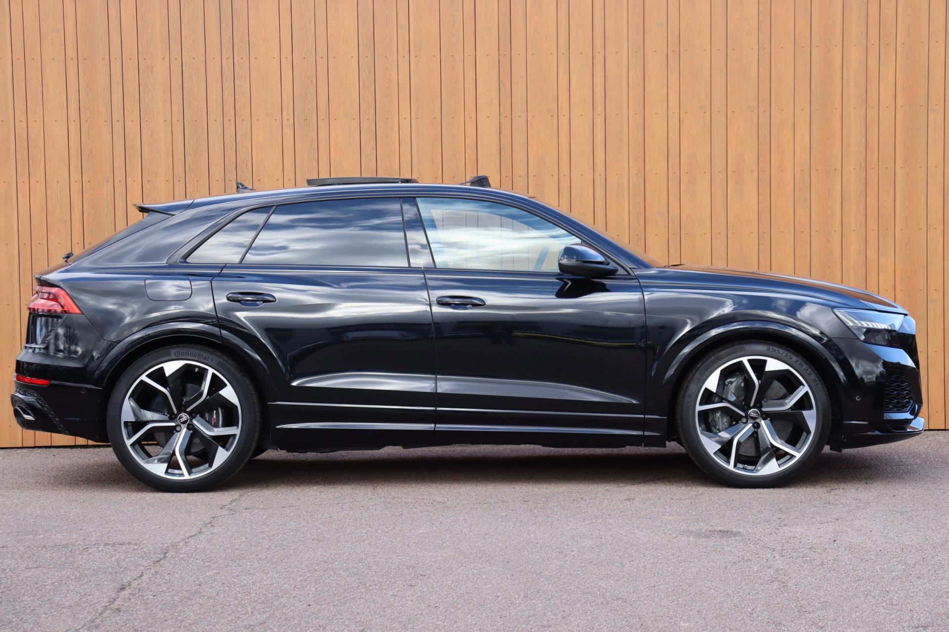 Foto van Audi RS Q8