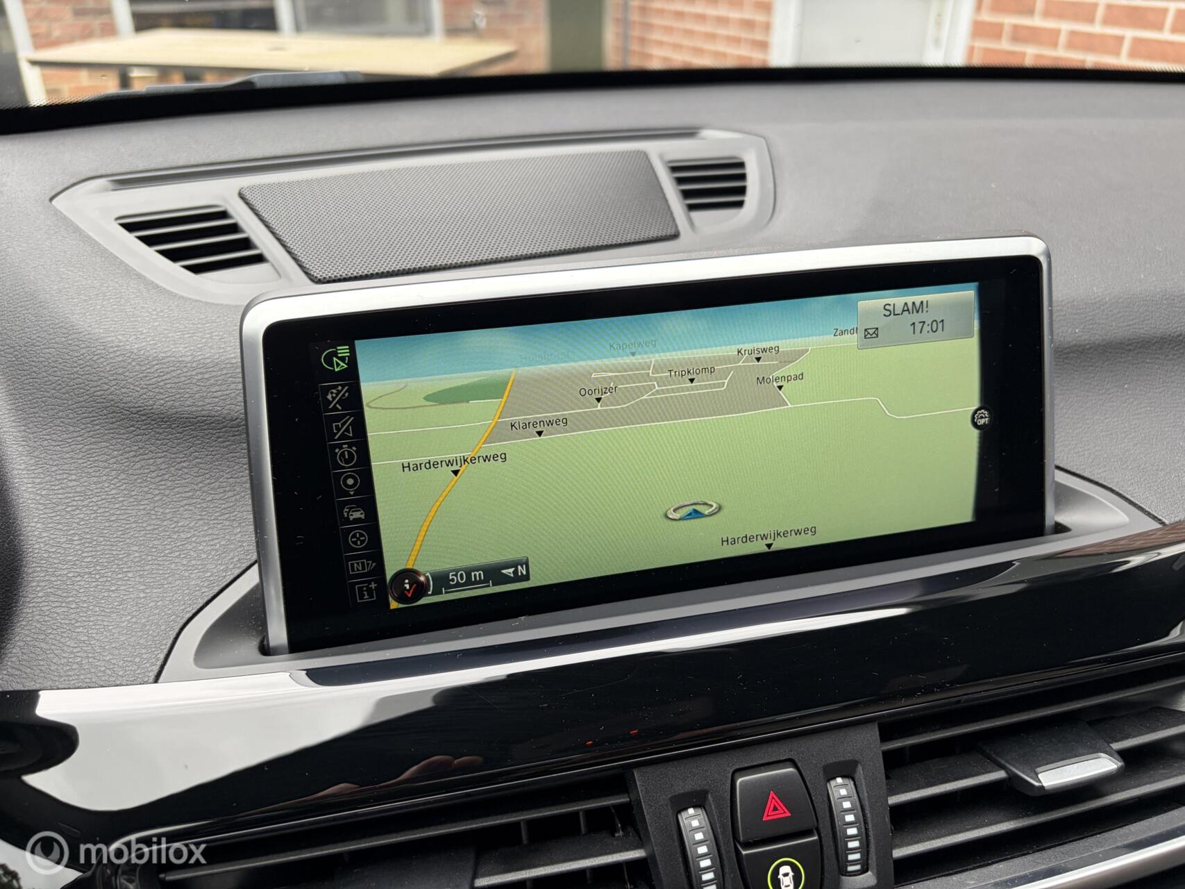 Foto van BMW X1 Xdrive20i