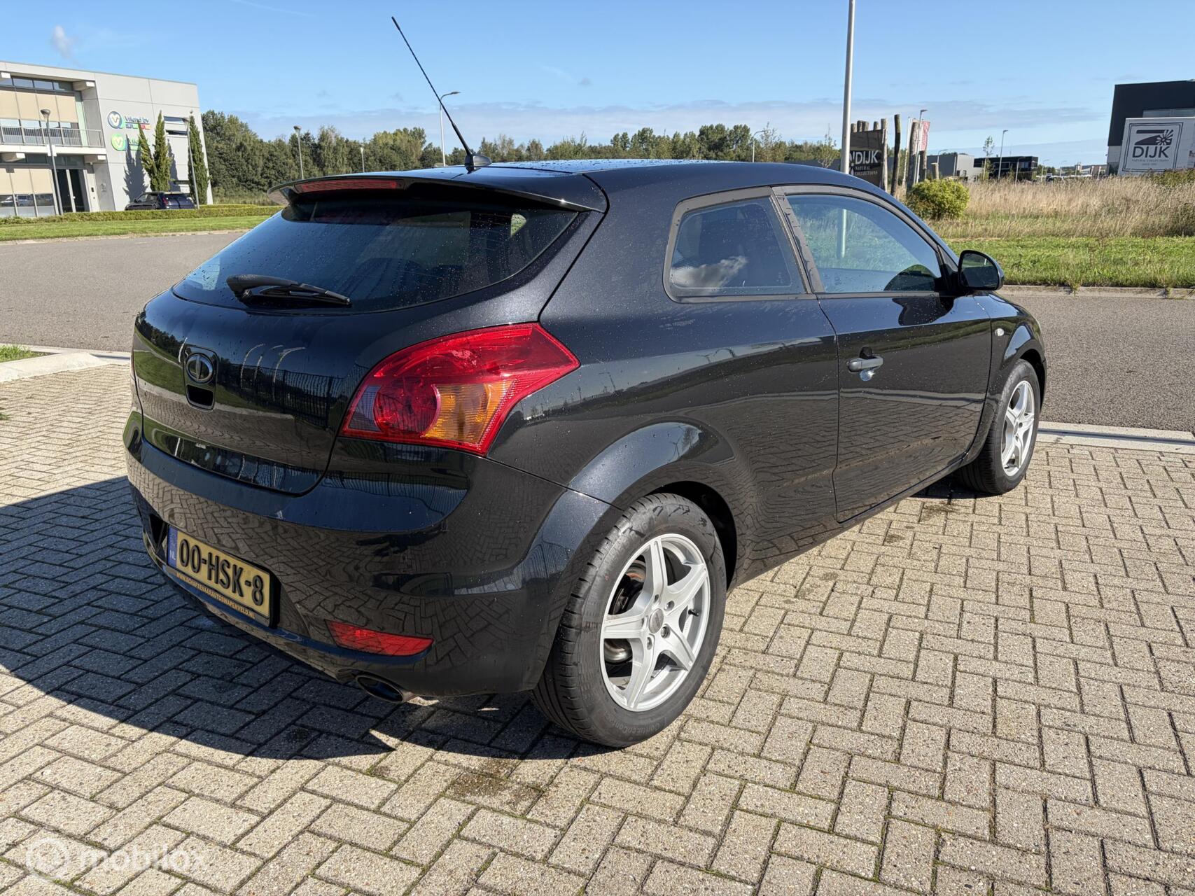 Foto van Kia Cee D