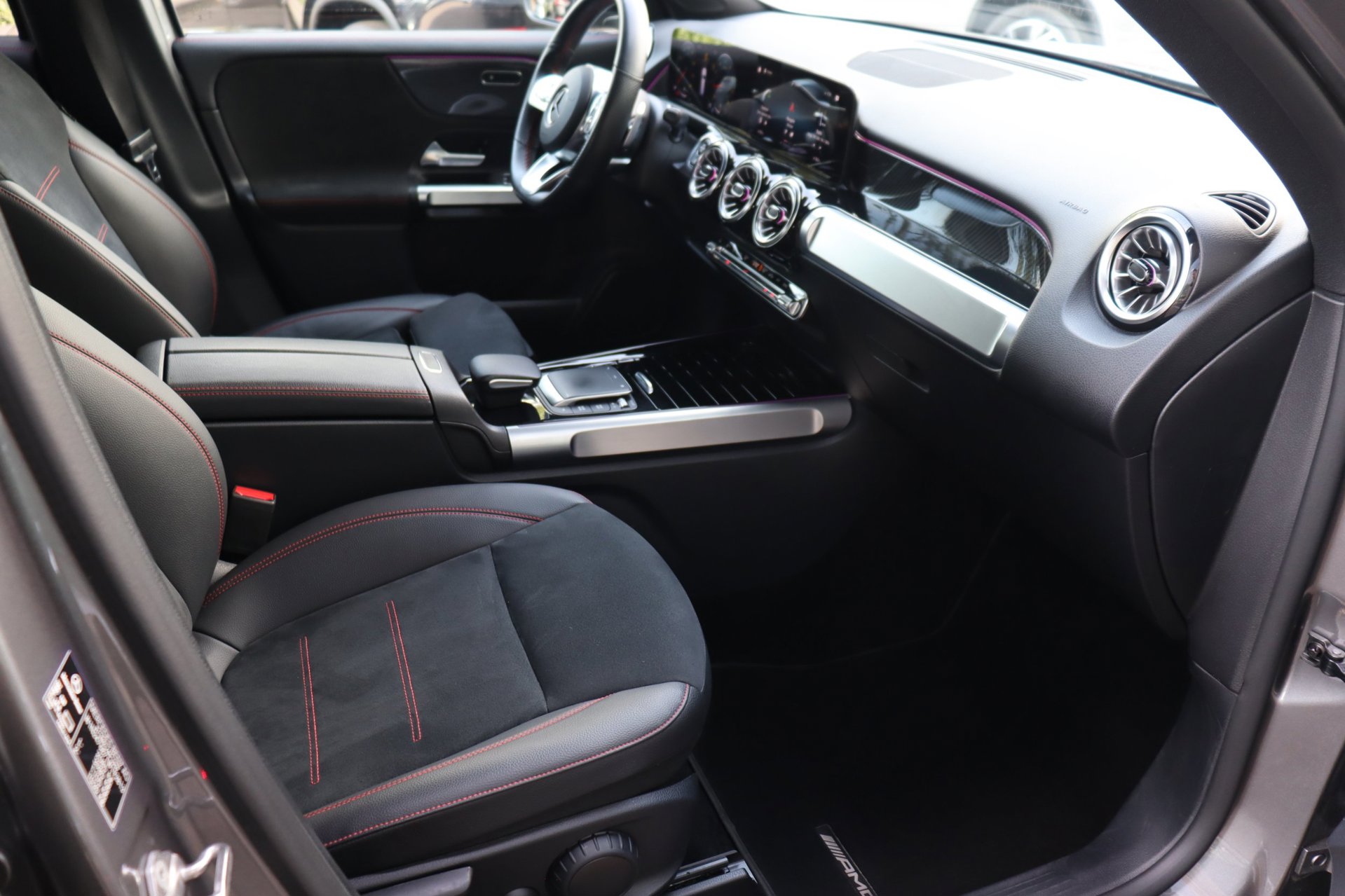 Foto van Mercedes-Benz GLB 200