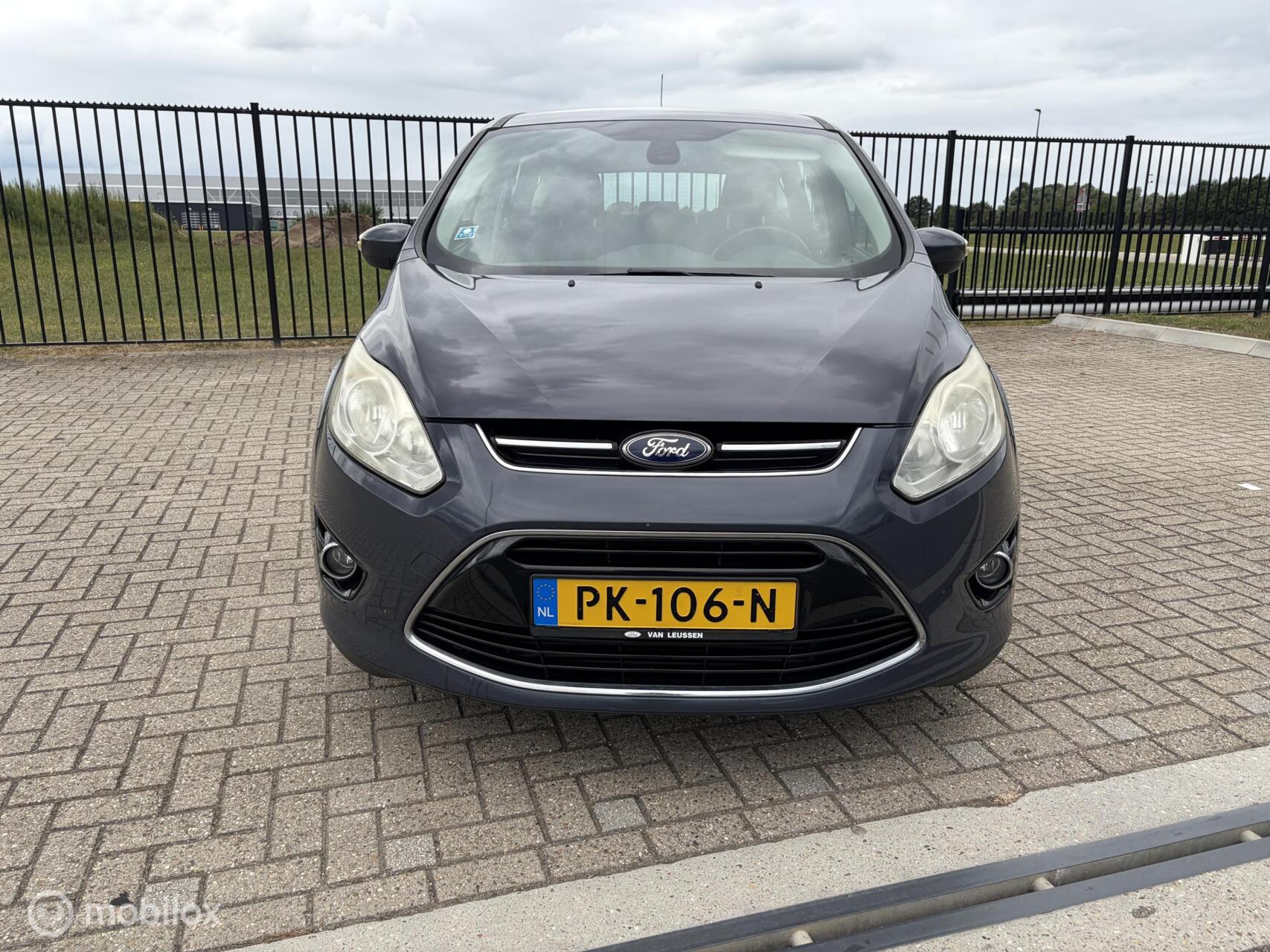 Foto van Ford C-max