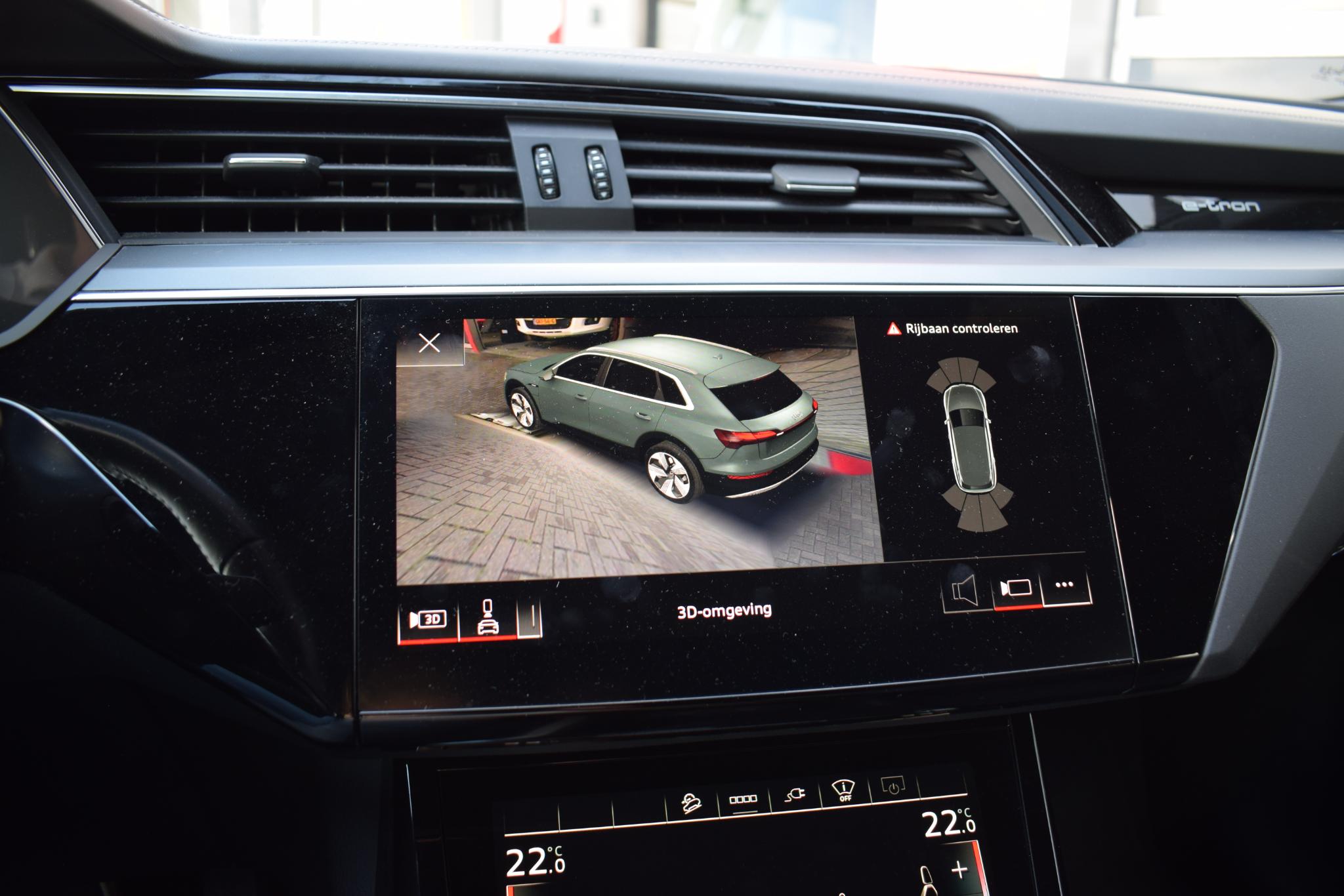 Foto van Audi E-tron 50