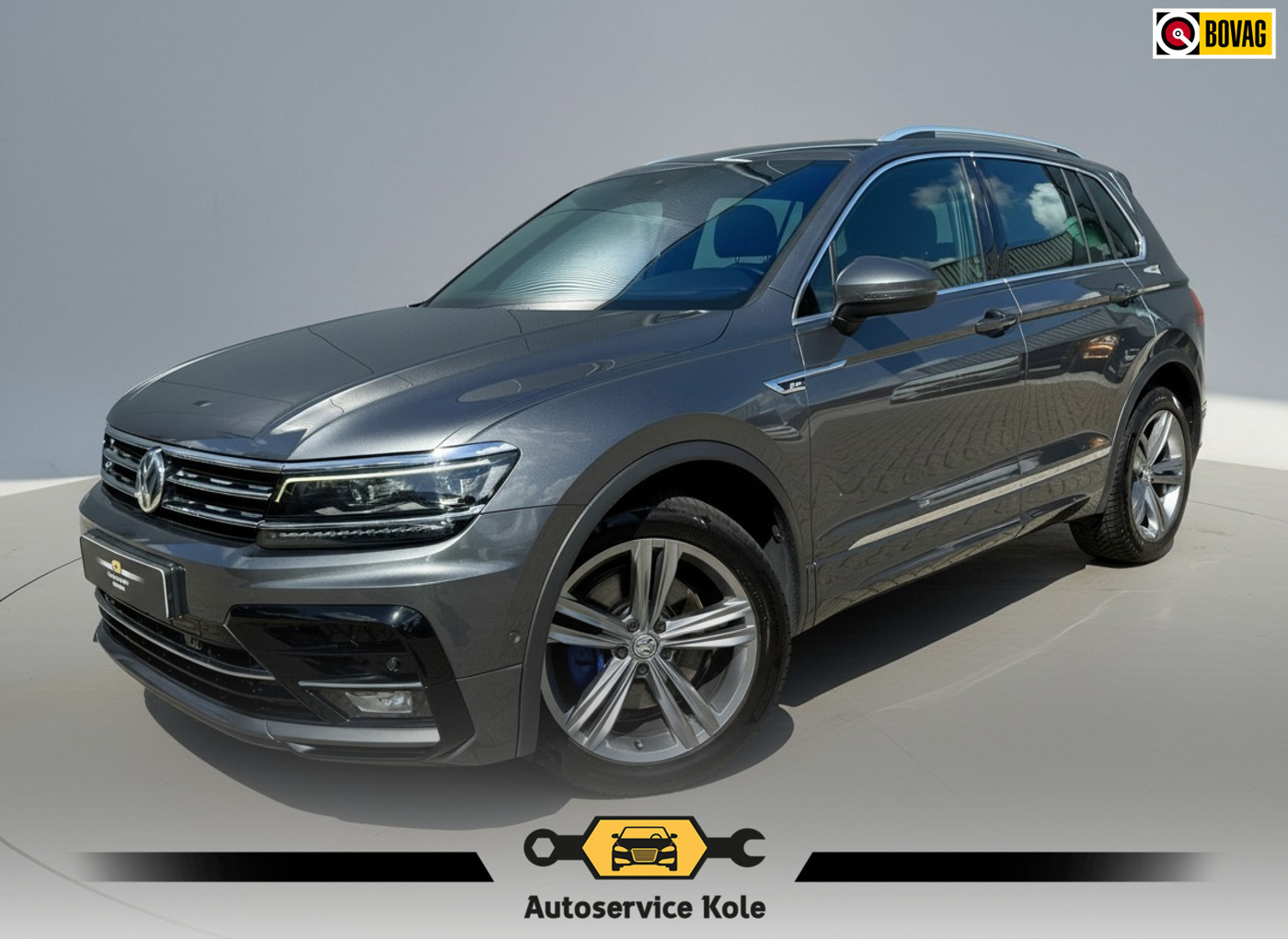Volkswagen Tiguan 2.0 TSI 4Motion Highline R-Line * Panorama * Dynaudio * Side Assist * 2019 - voorkant