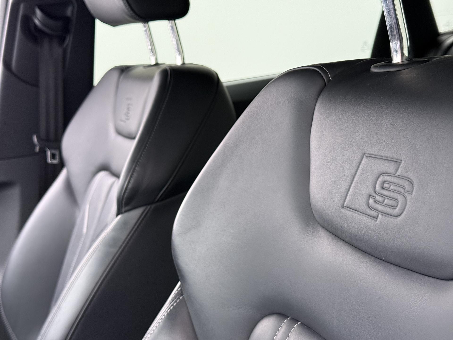 Foto van Audi E-tron 55