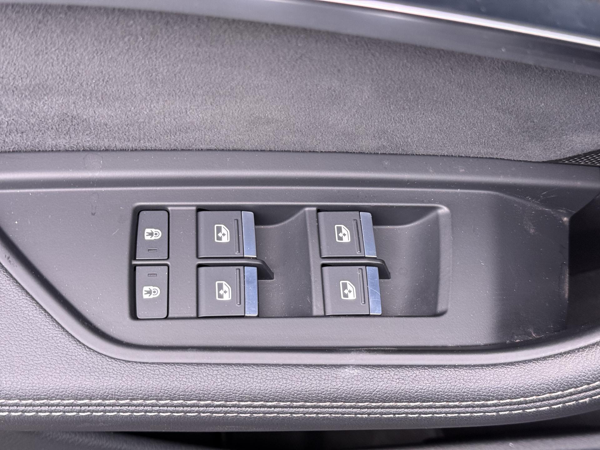 Foto van Audi E-tron 55
