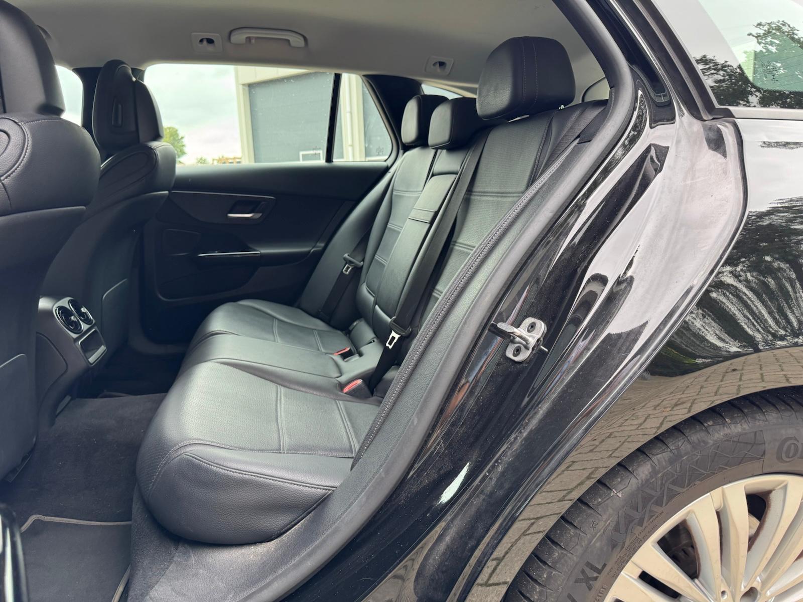 Foto van Mercedes-Benz C 180