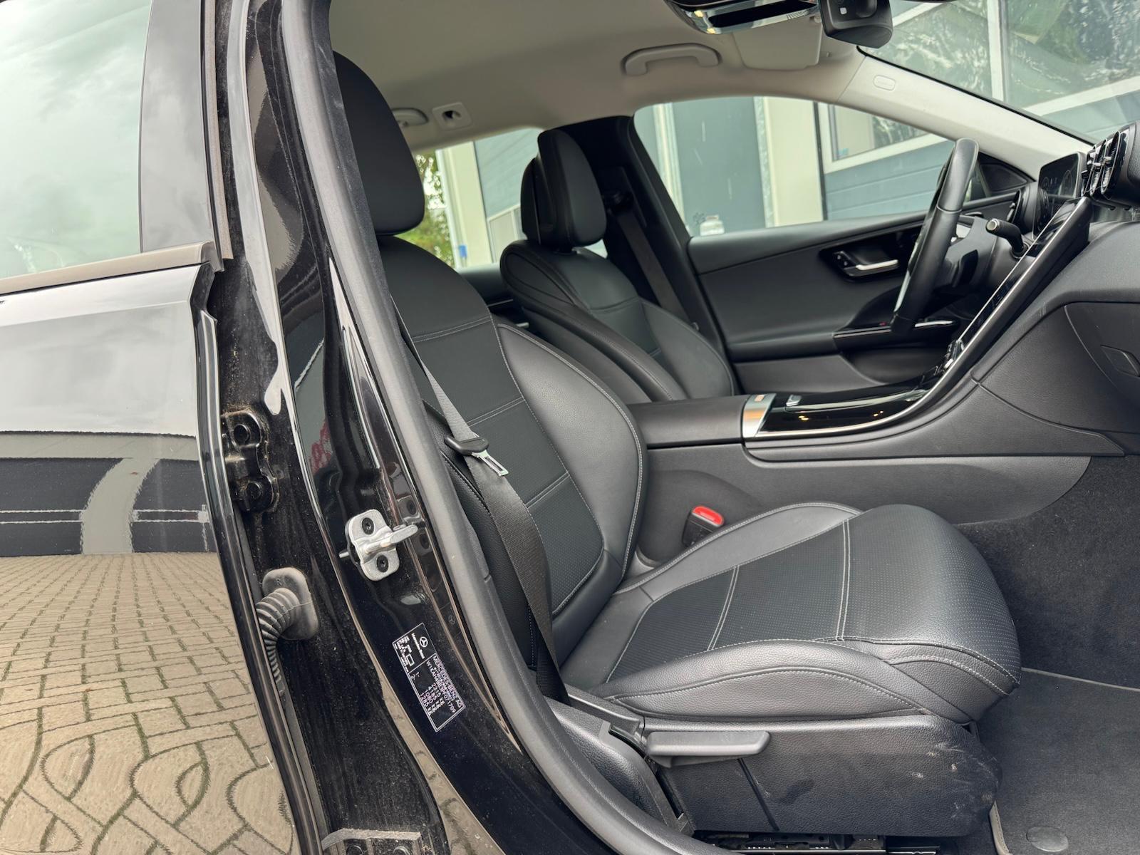 Foto van Mercedes-Benz C 180