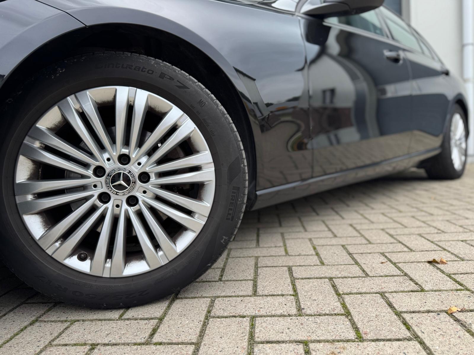 Foto van Mercedes-Benz C 180
