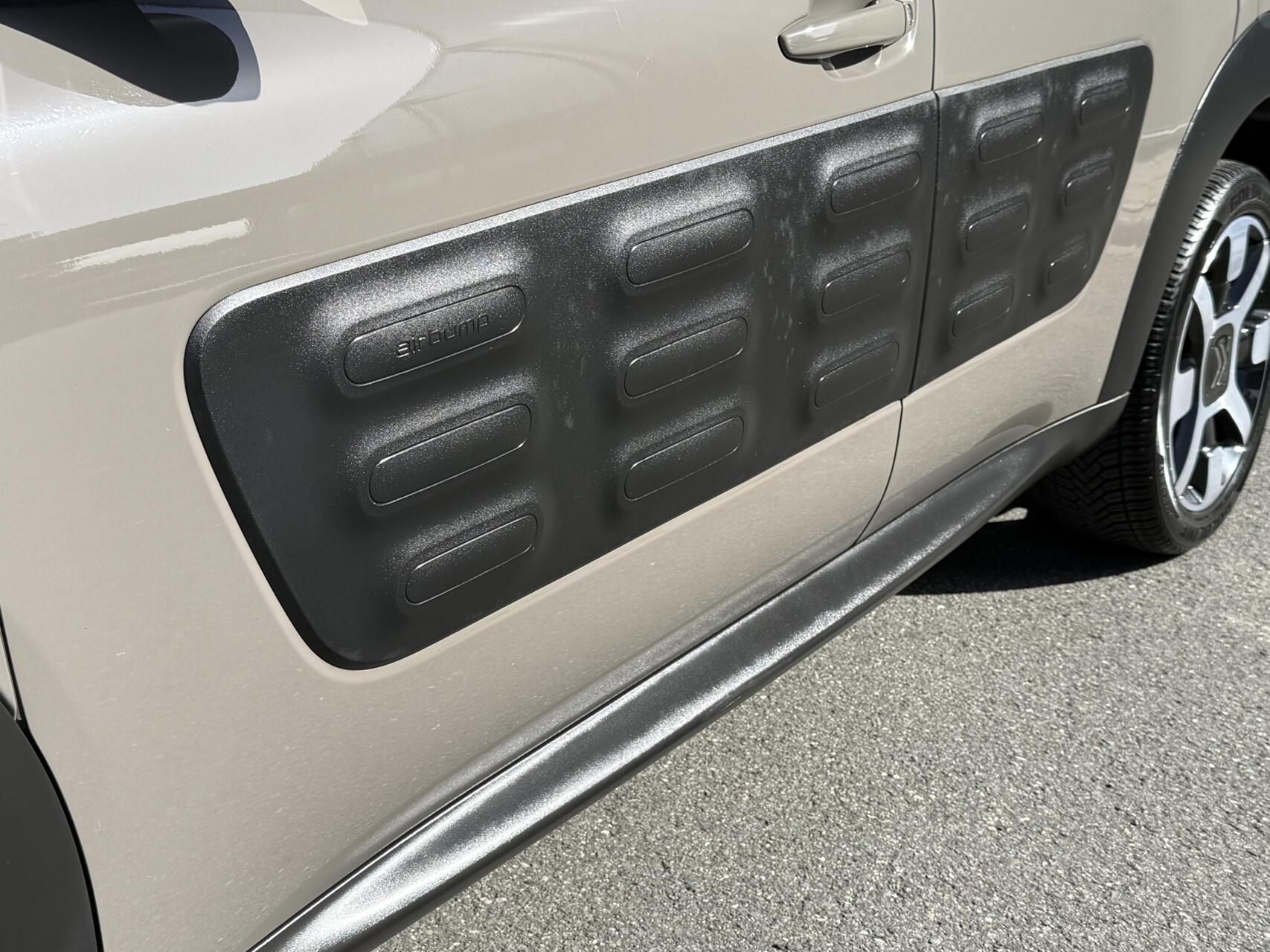 Foto van Citroen C4 Cactus