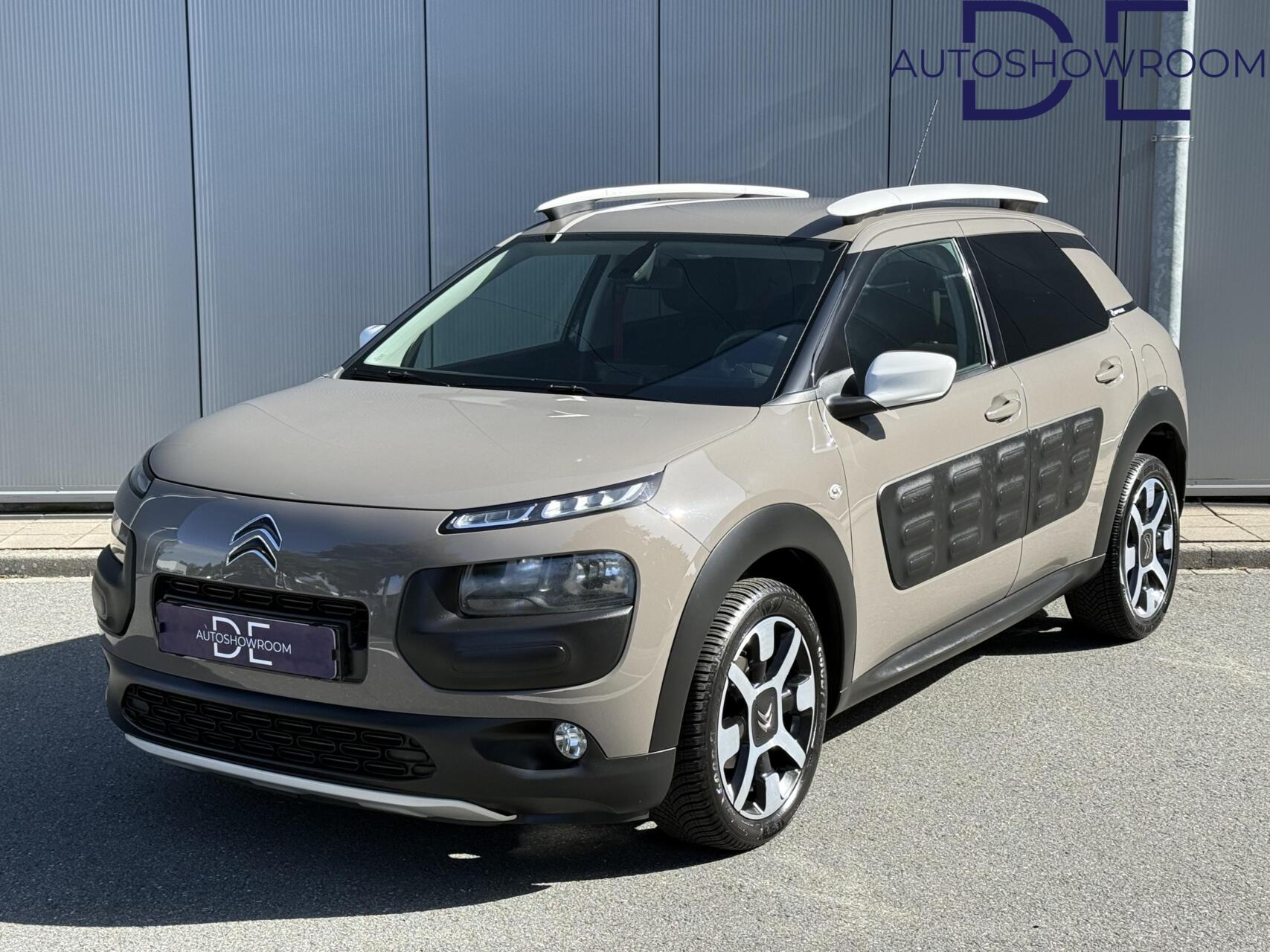 Citroen C4 Cactus 1.2 PureTech Rip Curl 2017 - voorkant