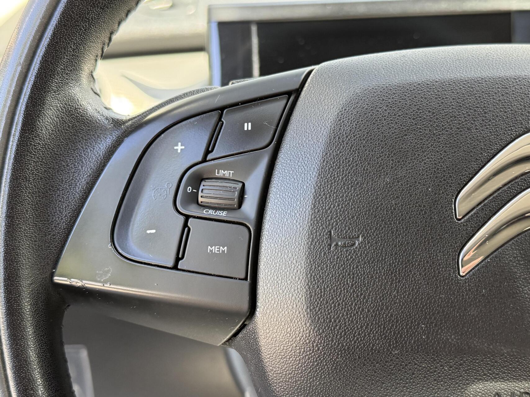 Foto van Citroen C4 Cactus