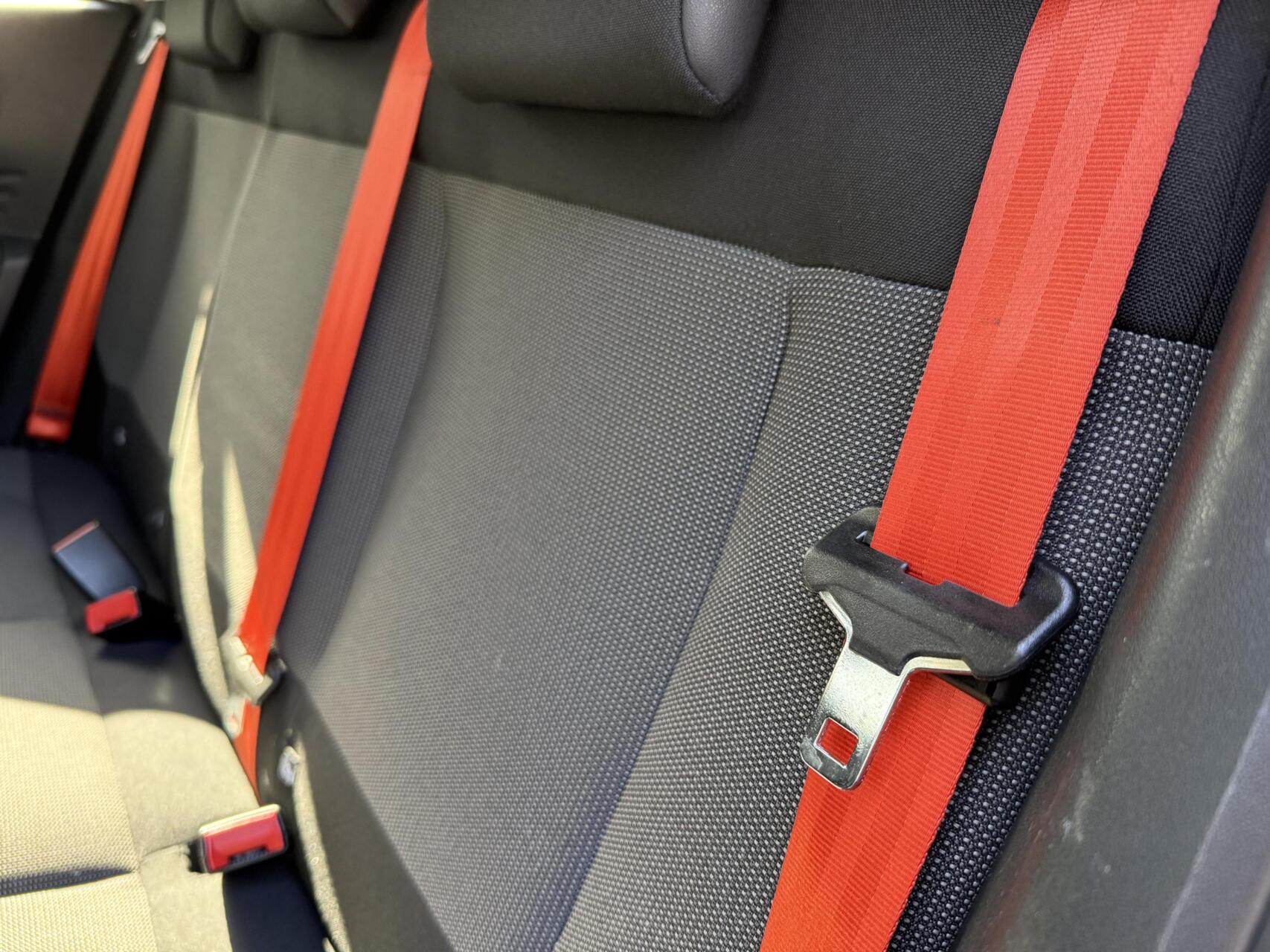 Foto van Citroen C4 Cactus